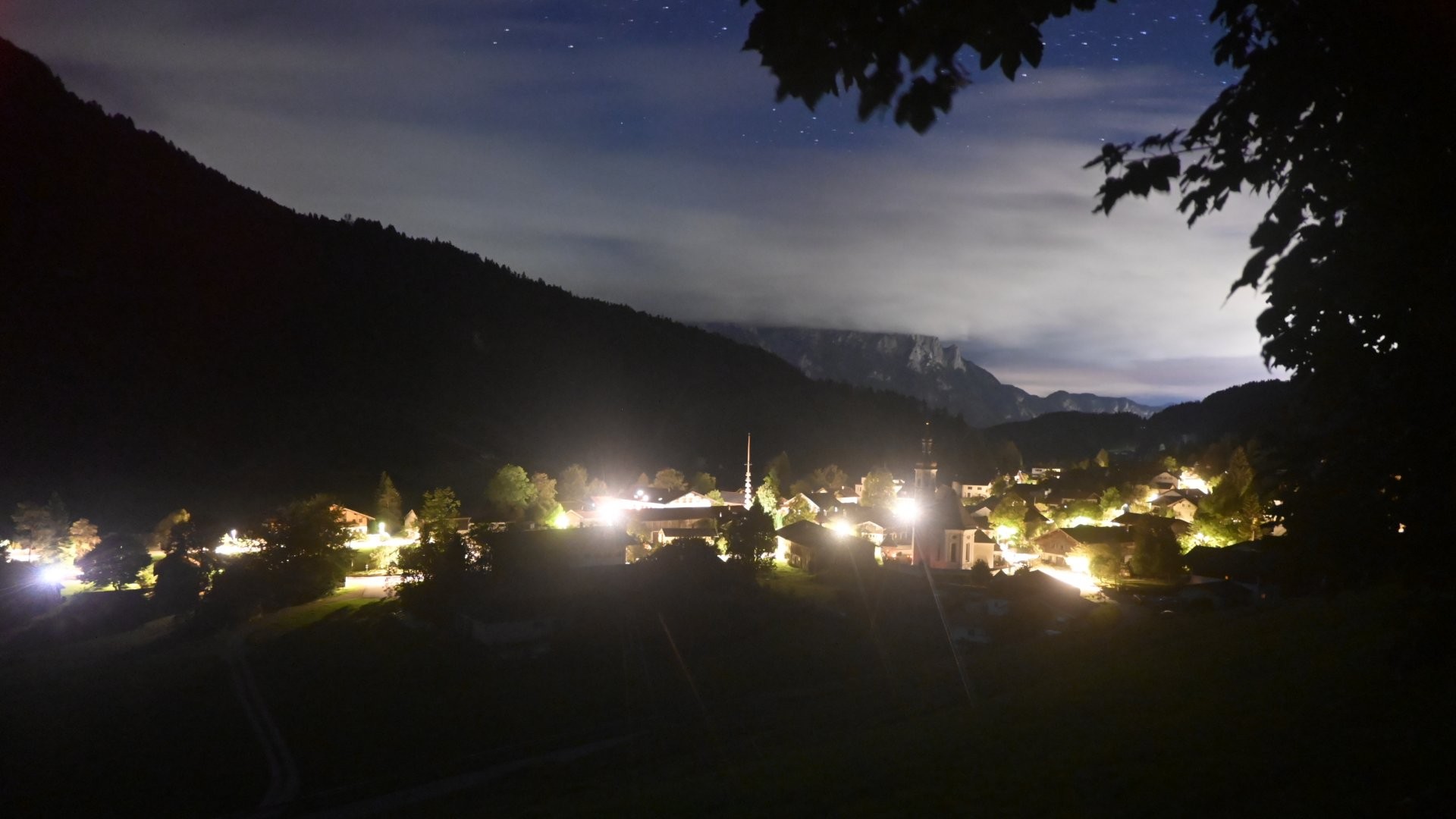 Archiv Foto Webcam Sachrang-Blick über Bergsteigerdorf