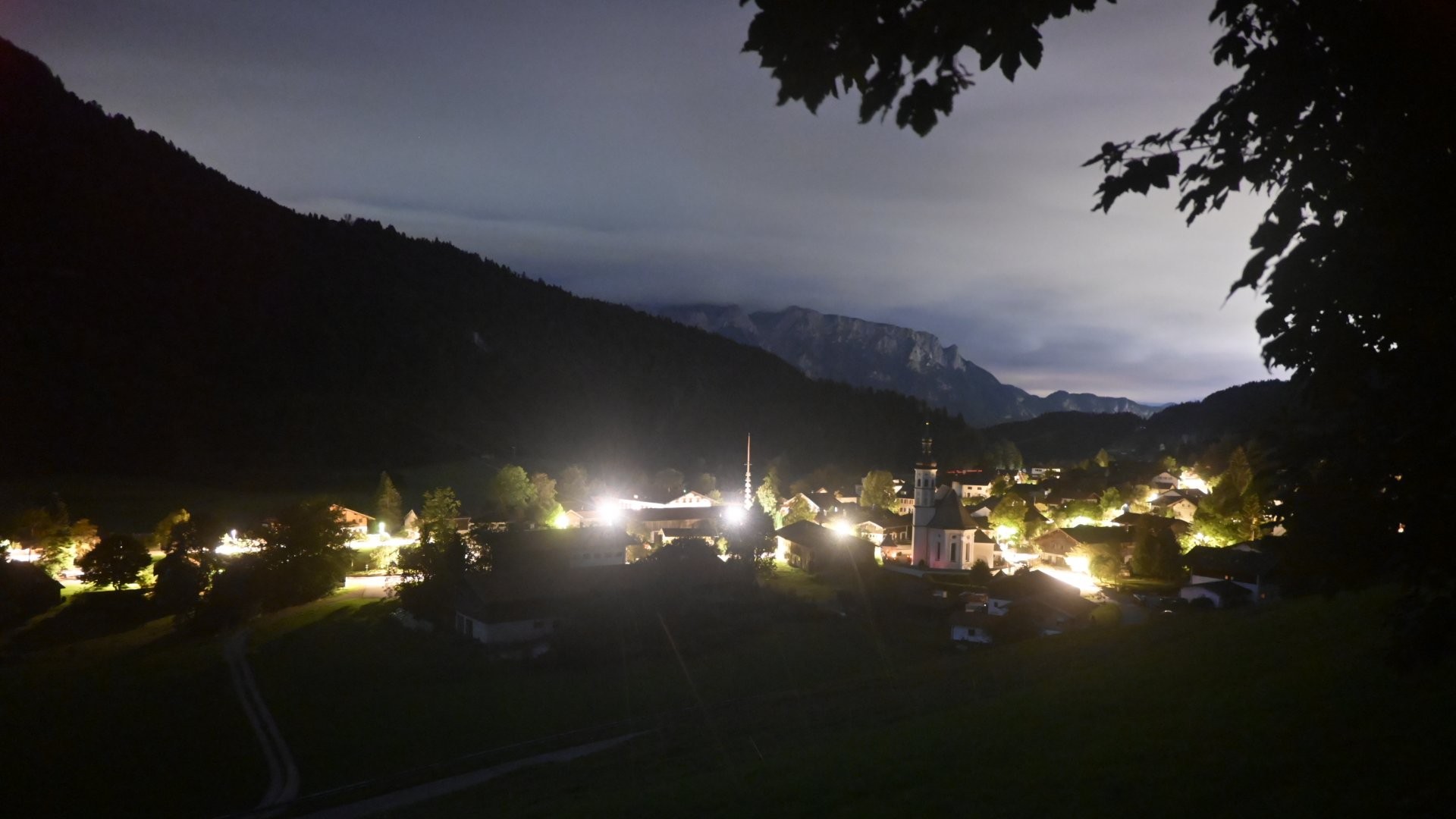 Archiv Foto Webcam Sachrang-Blick über Bergsteigerdorf