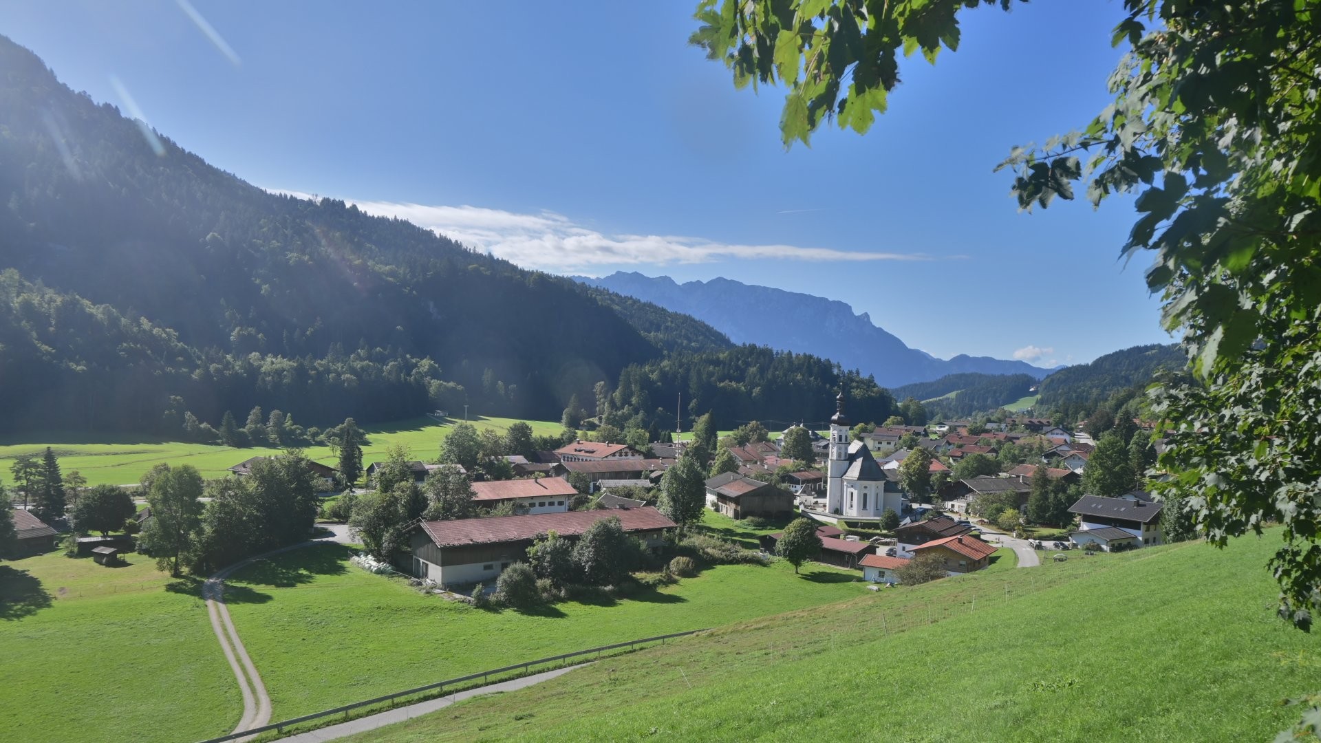 Archiv Foto Webcam Sachrang-Blick über Bergsteigerdorf
