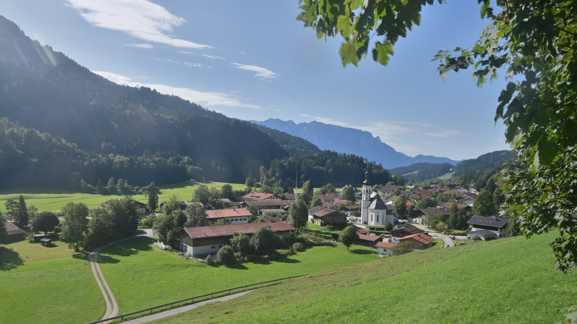 Archiv Foto Webcam Sachrang-Blick über Bergsteigerdorf