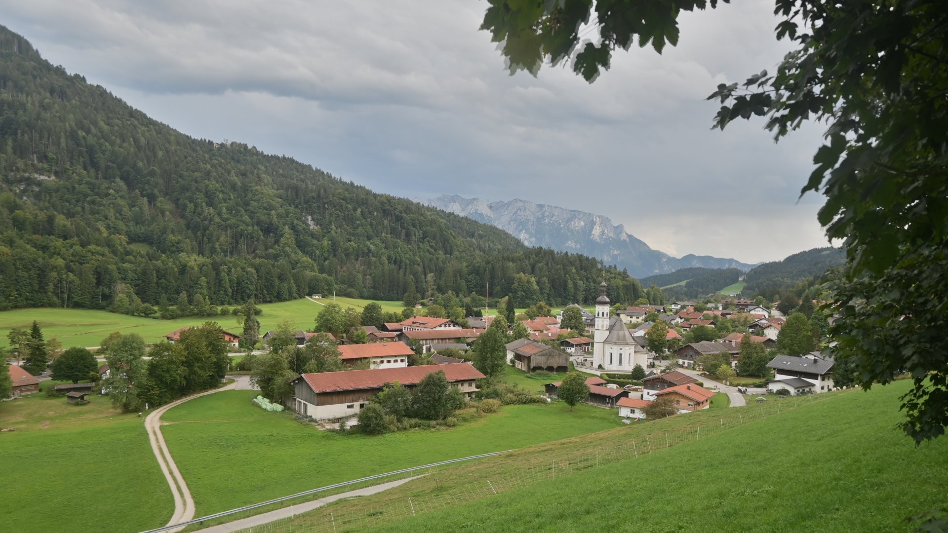 Archiv Foto Webcam Sachrang-Blick über Bergsteigerdorf