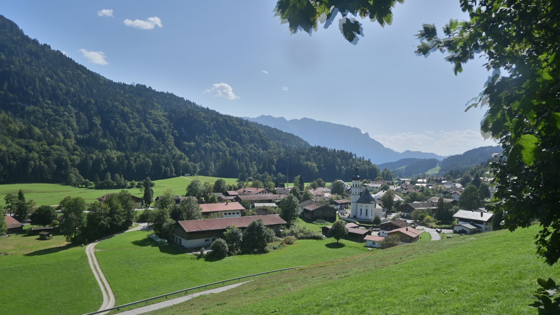 Archiv Foto Webcam Sachrang-Blick über Bergsteigerdorf