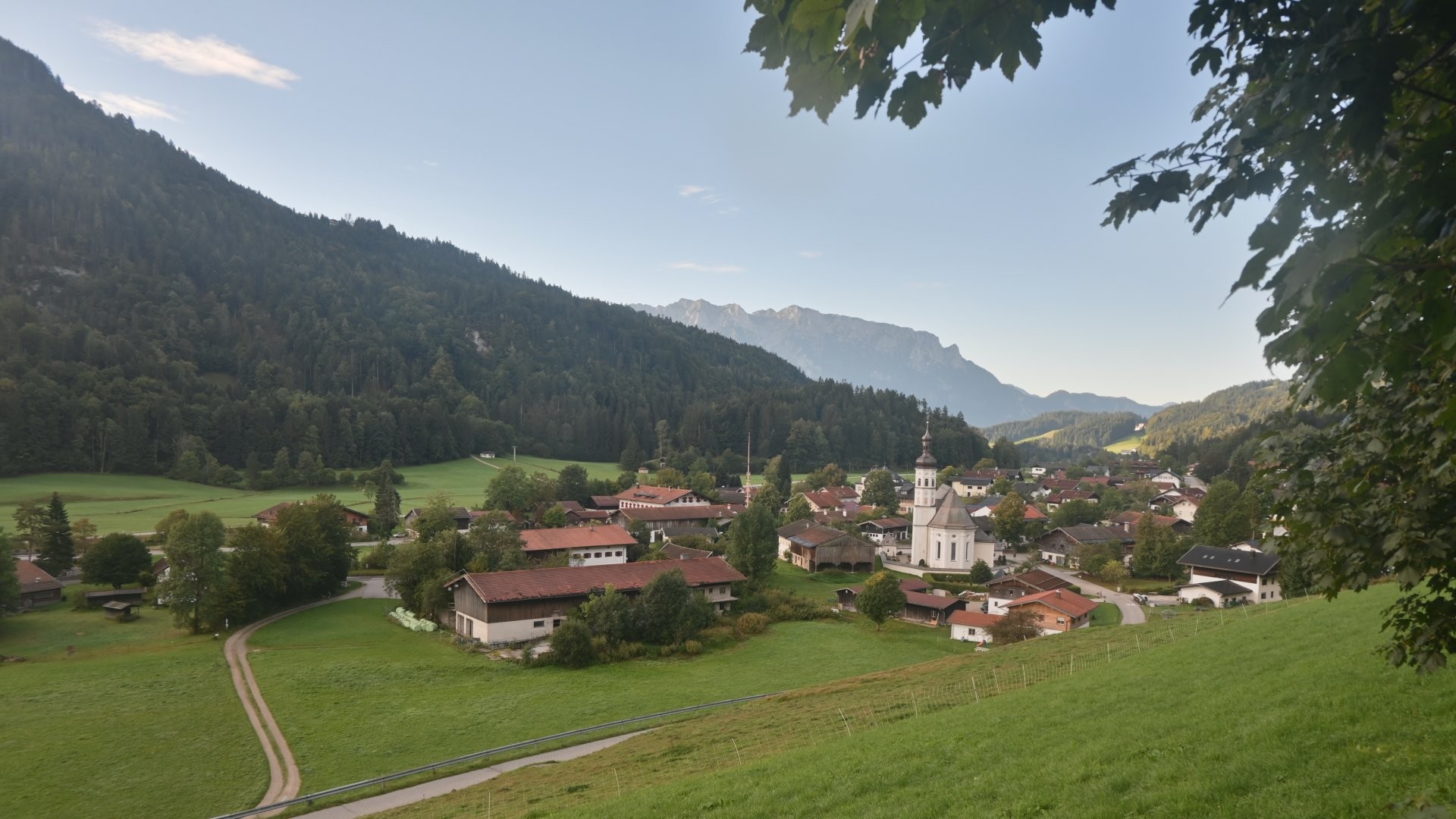 Archiv Foto Webcam Sachrang-Blick über Bergsteigerdorf