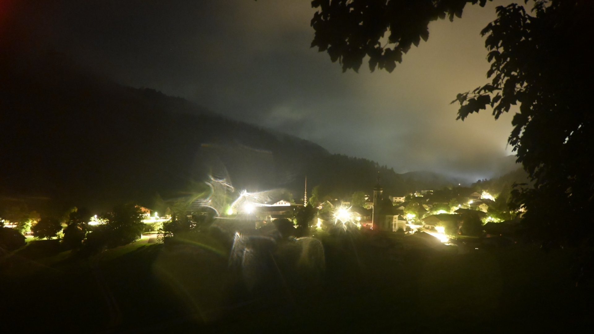 Archived image Webcam View to Sachrang