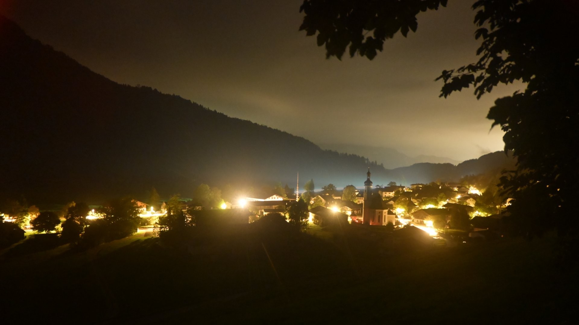 Archiv Foto Webcam Sachrang-Blick über Bergsteigerdorf