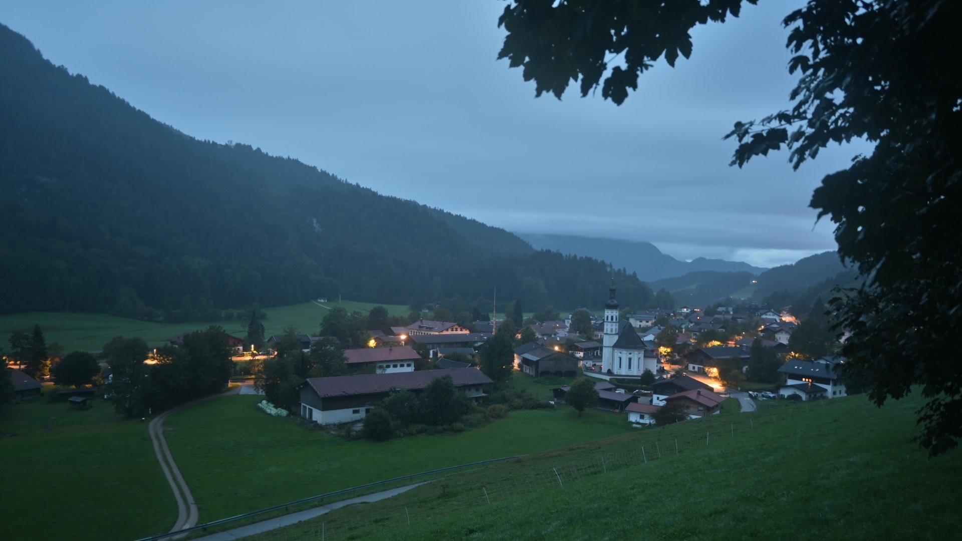 Archiv Foto Webcam Sachrang-Blick über Bergsteigerdorf
