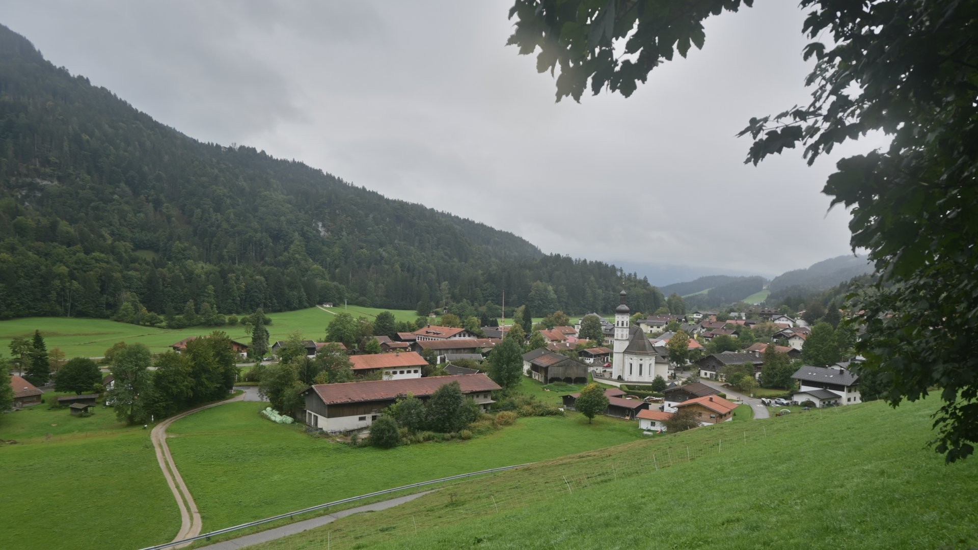 Archiv Foto Webcam Sachrang-Blick über Bergsteigerdorf