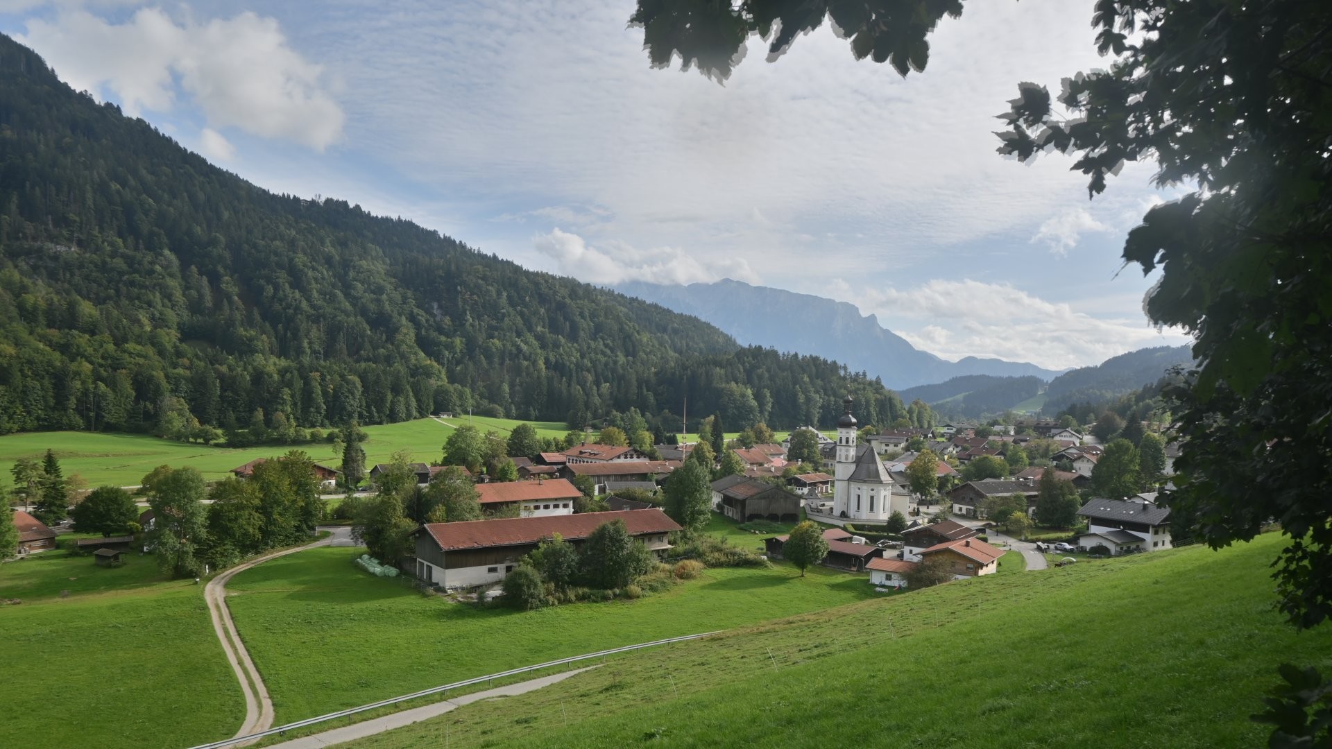Archiv Foto Webcam Sachrang-Blick über Bergsteigerdorf