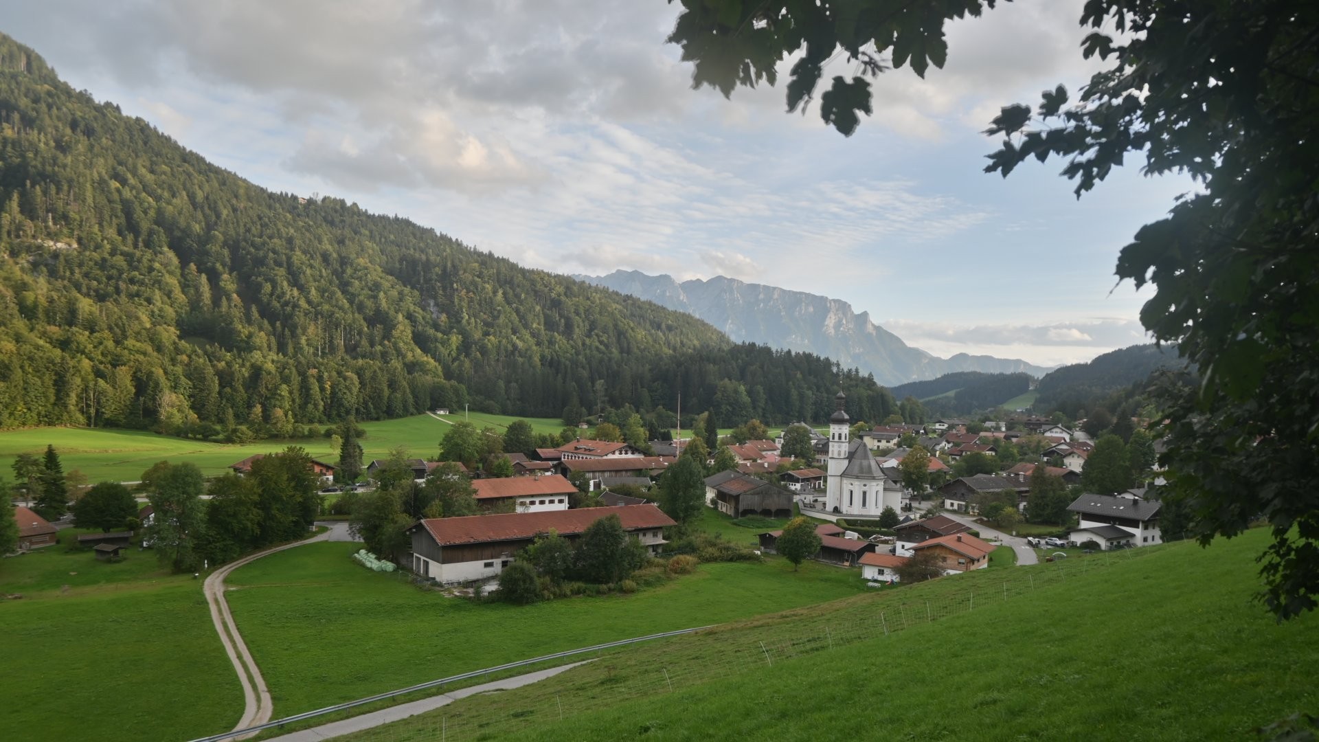 Archiv Foto Webcam Sachrang-Blick über Bergsteigerdorf