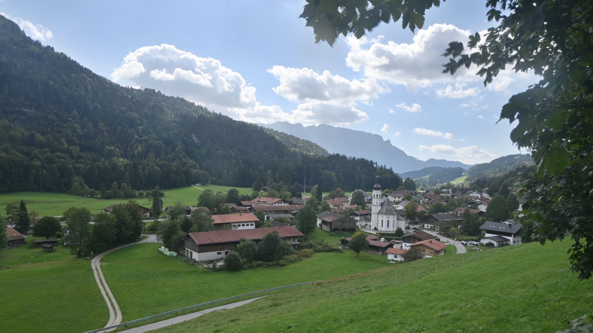 Archiv Foto Webcam Sachrang-Blick über Bergsteigerdorf