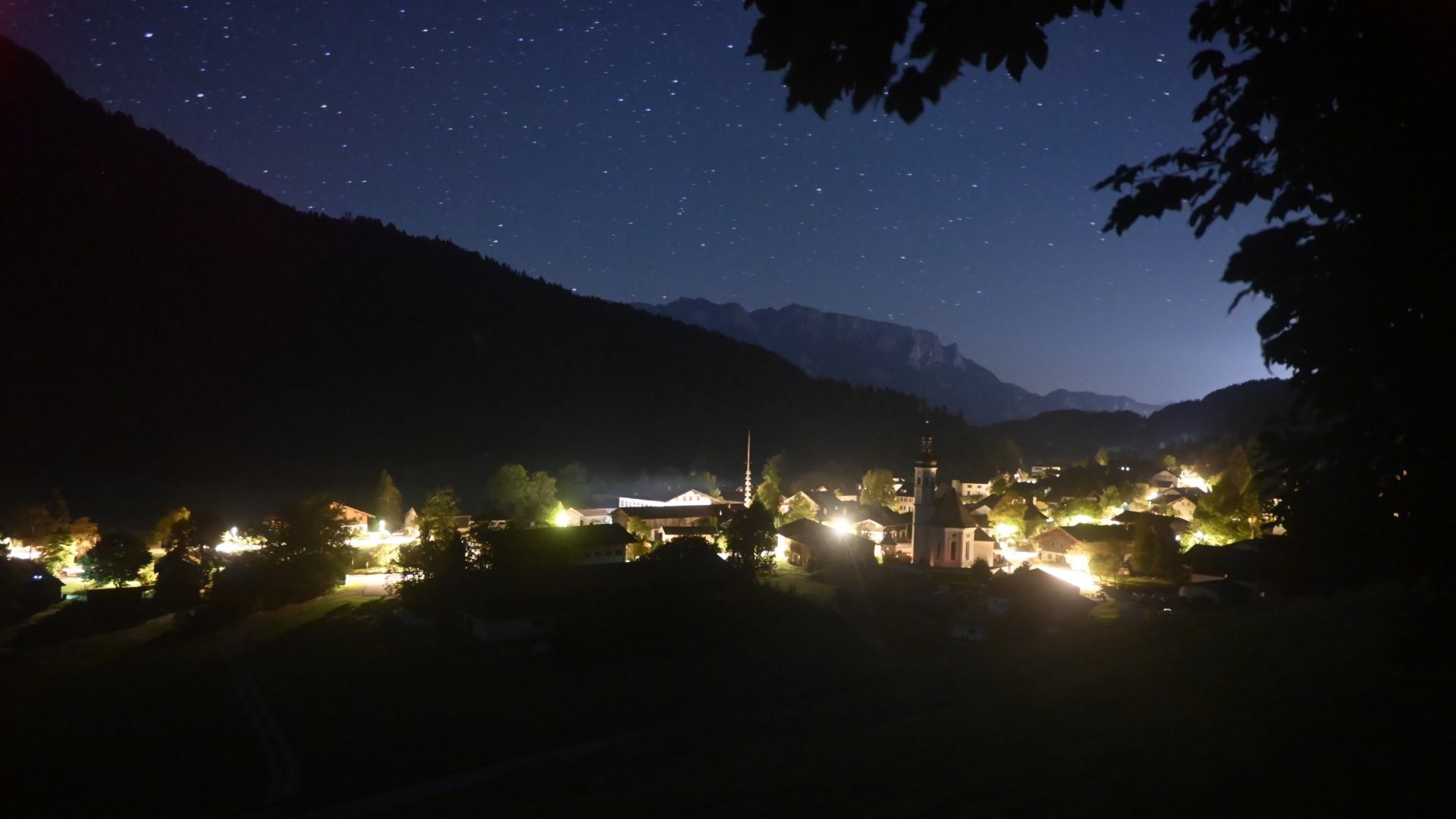 Archiv Foto Webcam Sachrang-Blick über Bergsteigerdorf