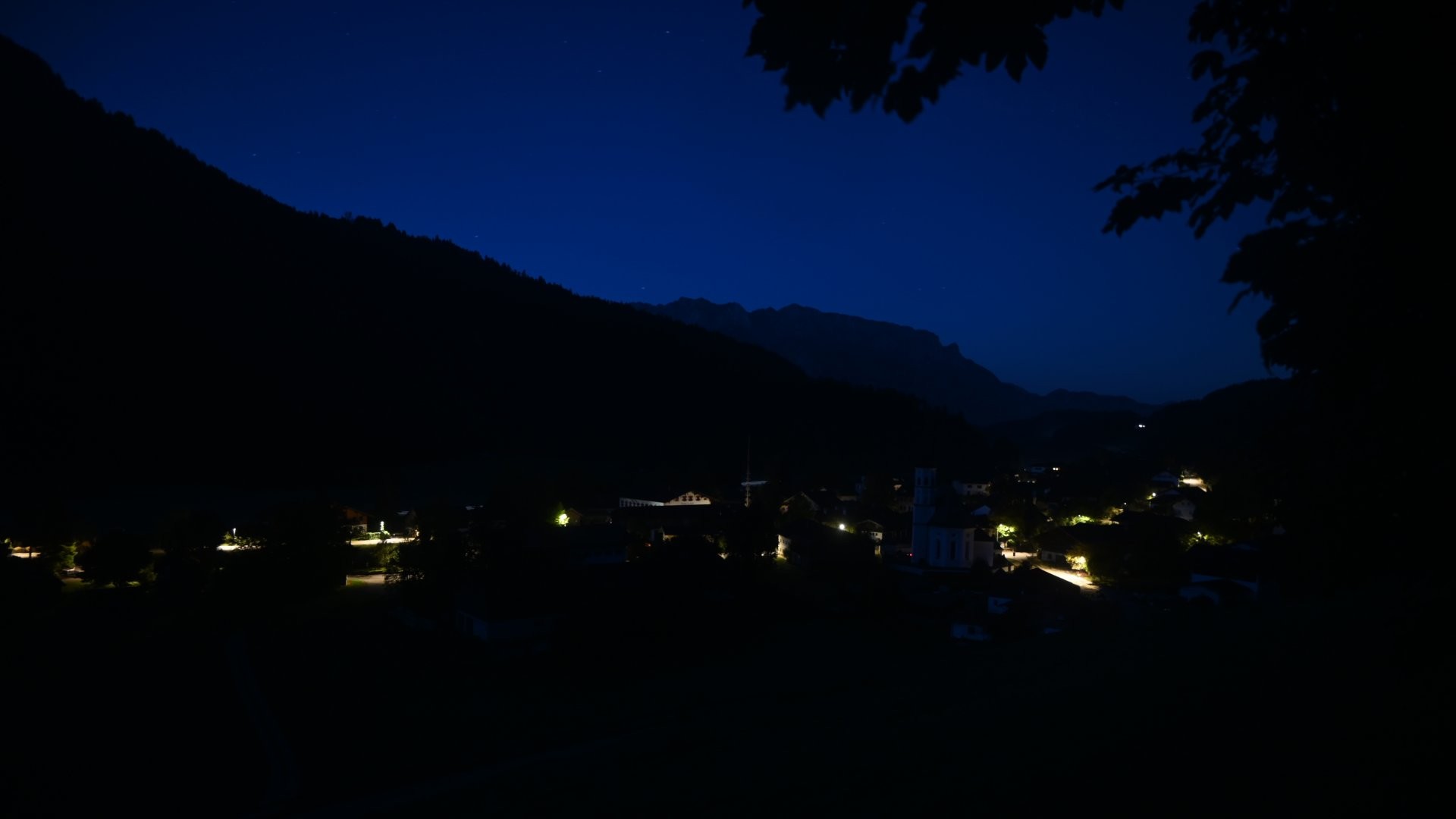 Archiv Foto Webcam Sachrang-Blick über Bergsteigerdorf
