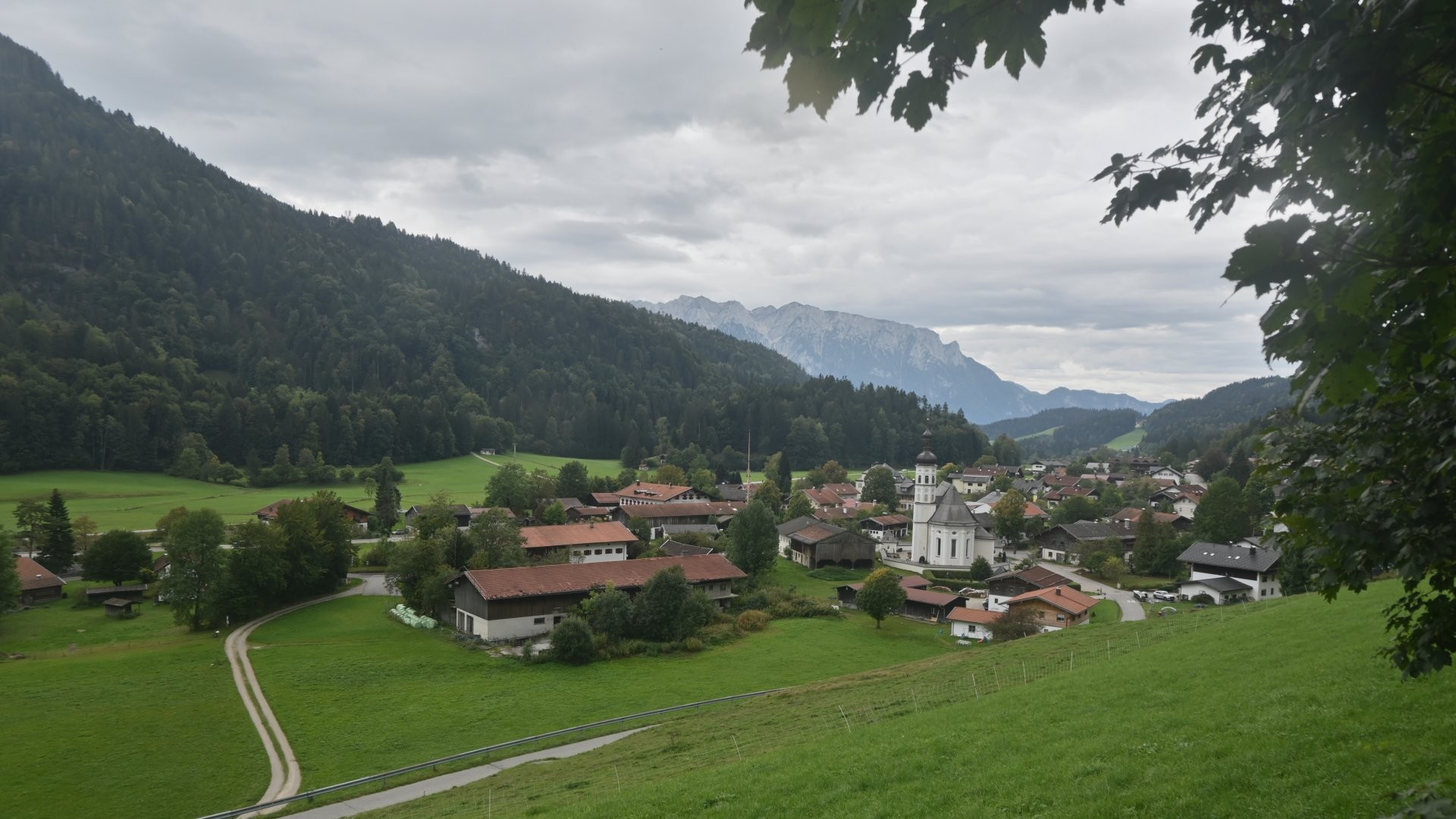 Archiv Foto Webcam Sachrang-Blick über Bergsteigerdorf