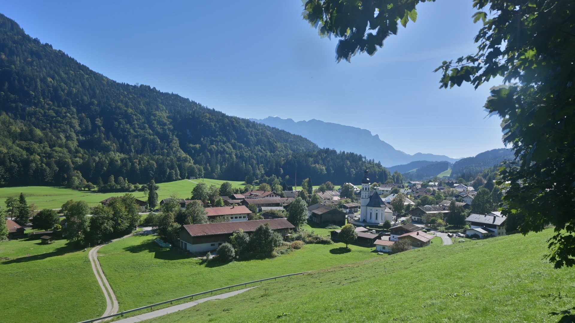 Archiv Foto Webcam Sachrang-Blick über Bergsteigerdorf