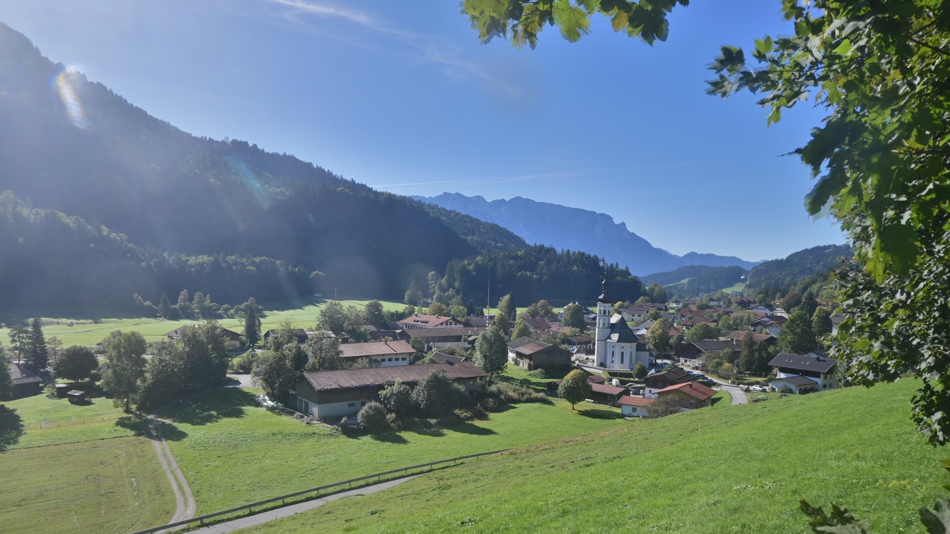 Archiv Foto Webcam Sachrang-Blick über Bergsteigerdorf