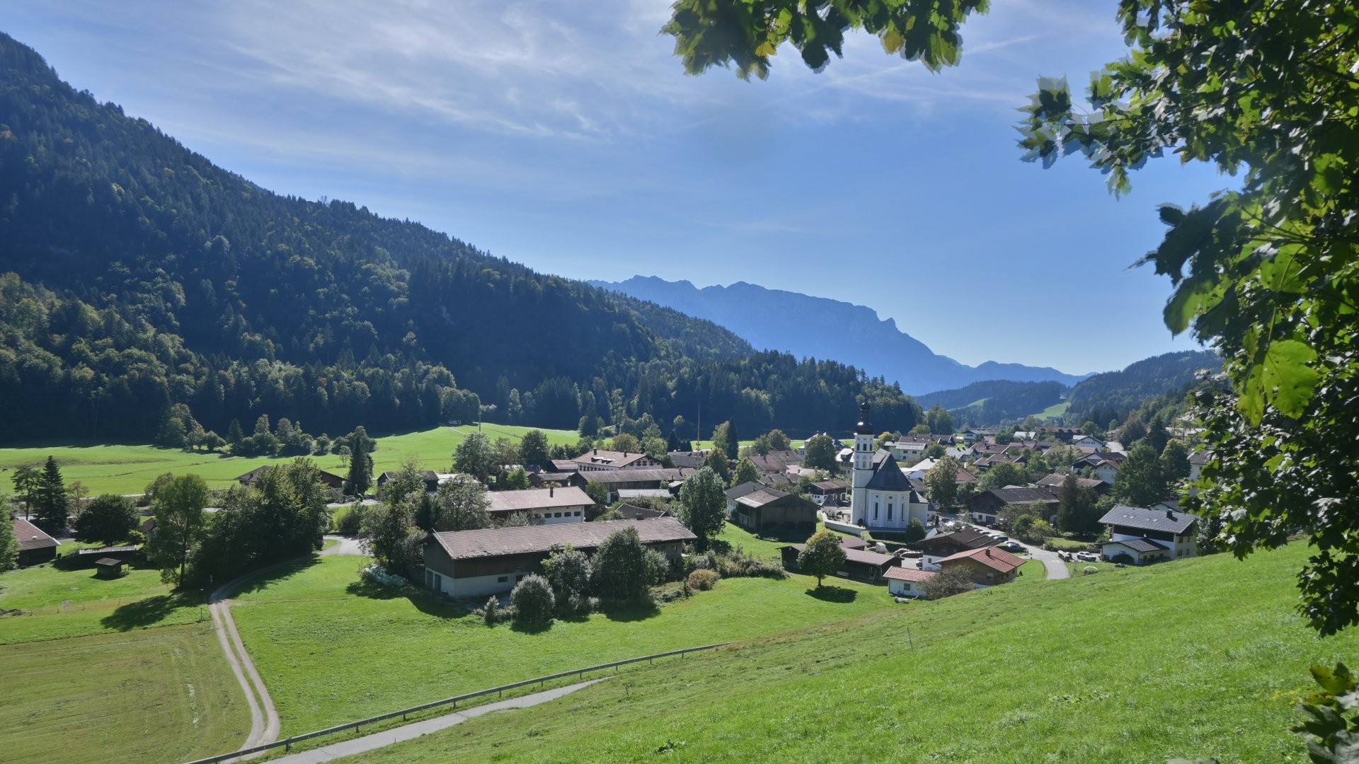 Archiv Foto Webcam Sachrang-Blick über Bergsteigerdorf