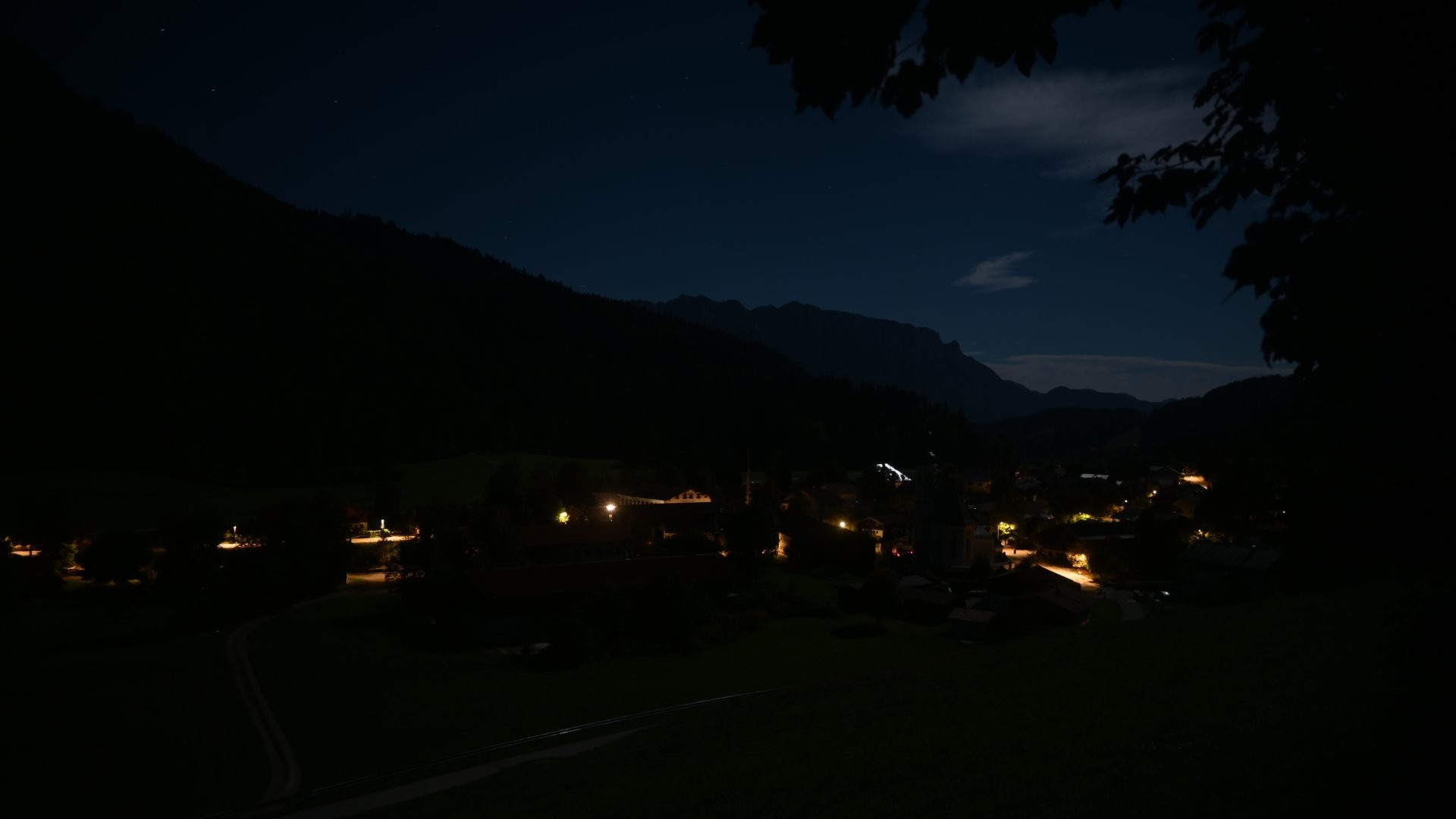 Archiv Foto Webcam Sachrang-Blick über Bergsteigerdorf