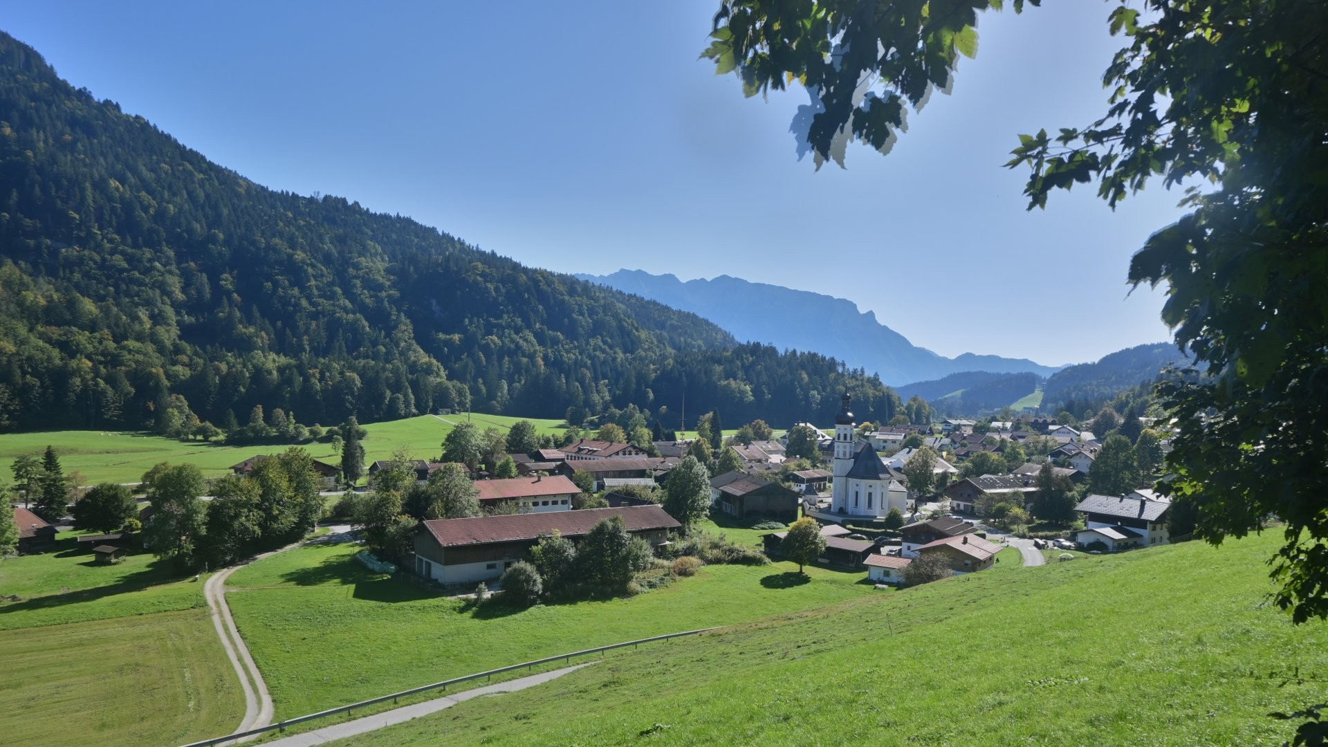 Archiv Foto Webcam Sachrang-Blick über Bergsteigerdorf