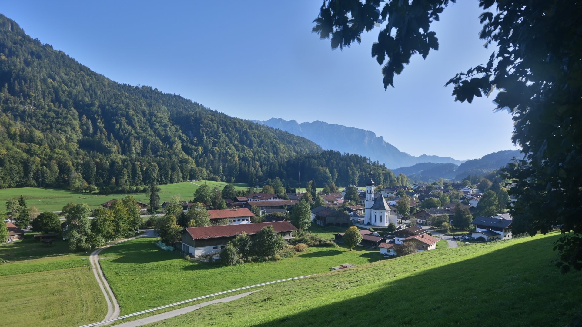 Archiv Foto Webcam Sachrang-Blick über Bergsteigerdorf