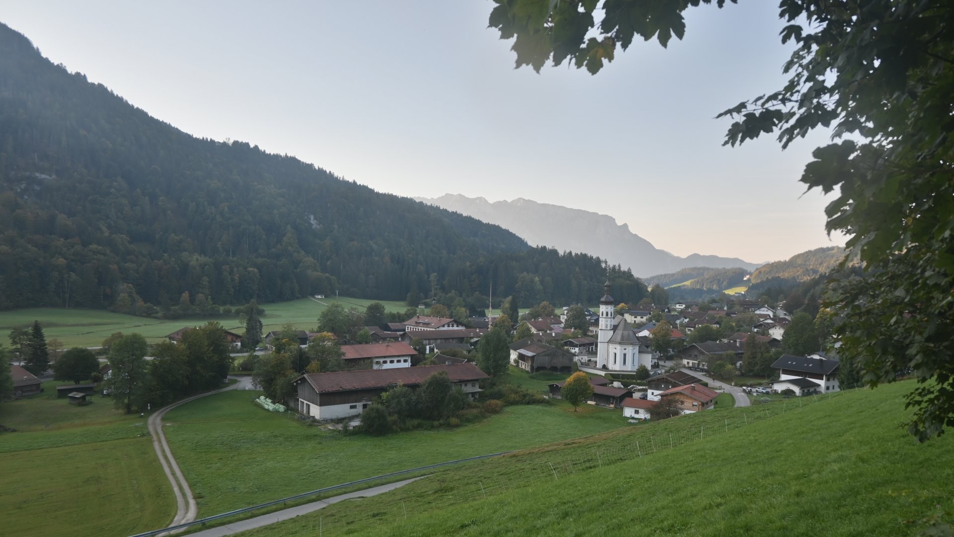 Archiv Foto Webcam Sachrang-Blick über Bergsteigerdorf