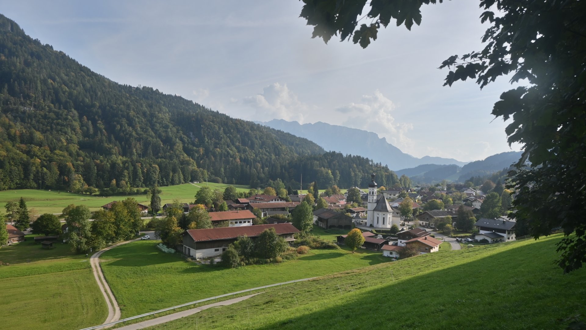 Archiv Foto Webcam Sachrang-Blick über Bergsteigerdorf