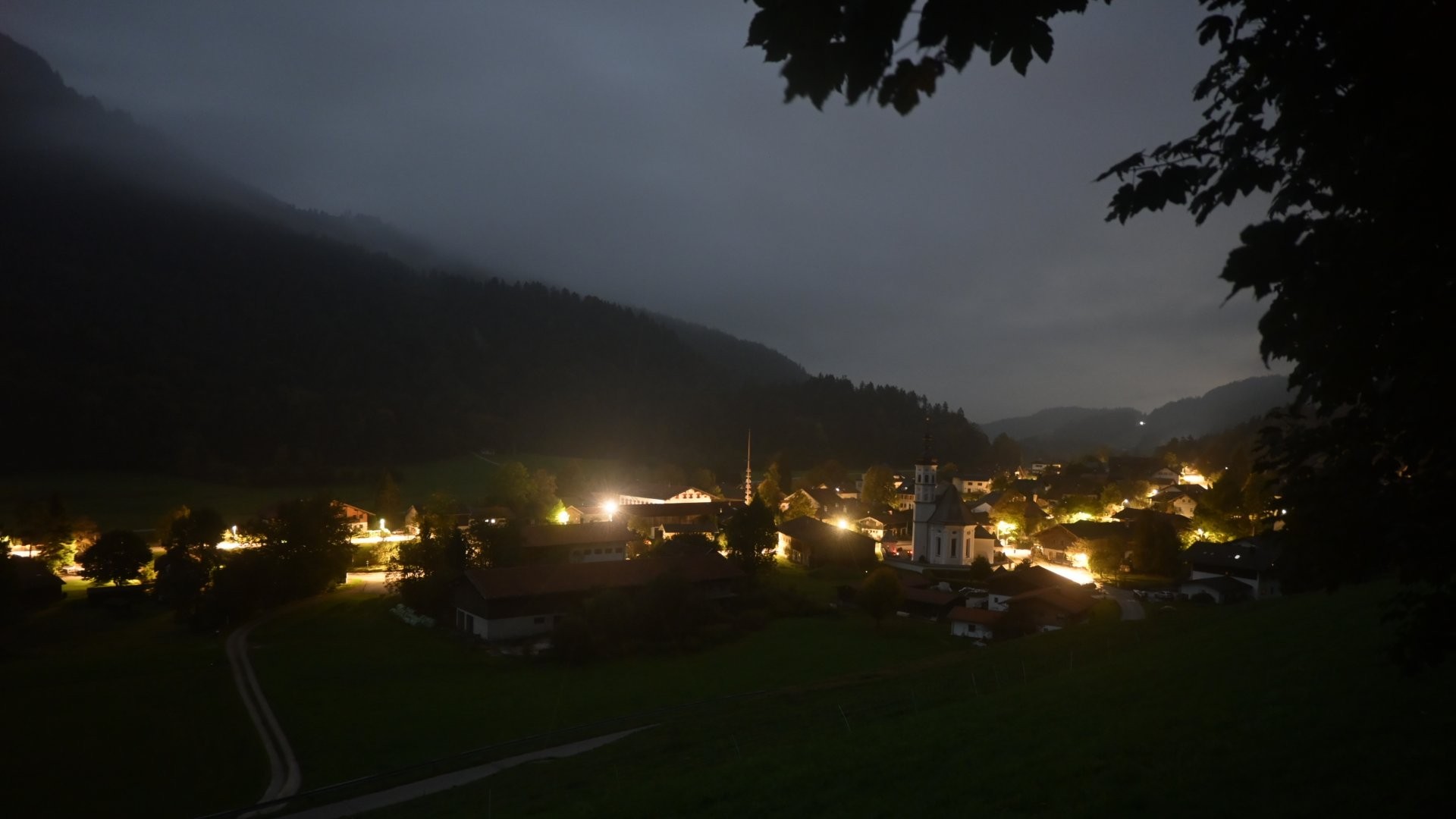 Archiv Foto Webcam Sachrang-Blick über Bergsteigerdorf