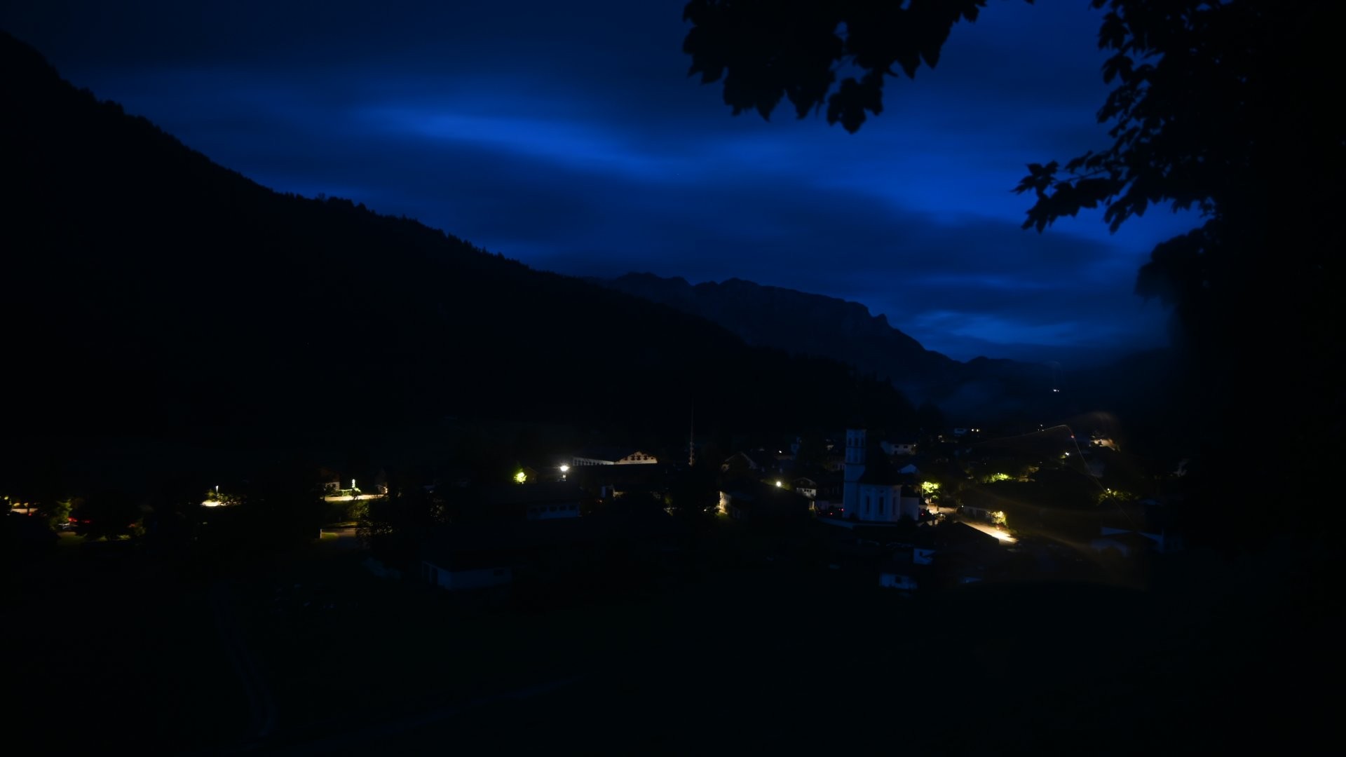 Archiv Foto Webcam Sachrang-Blick über Bergsteigerdorf