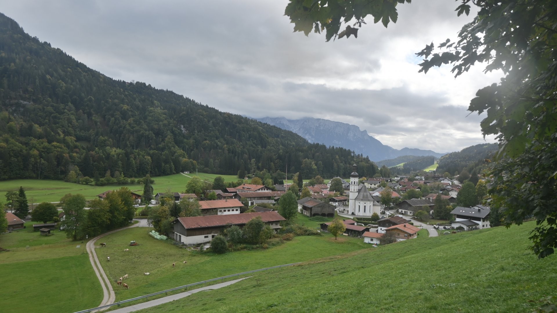 Archiv Foto Webcam Sachrang-Blick über Bergsteigerdorf