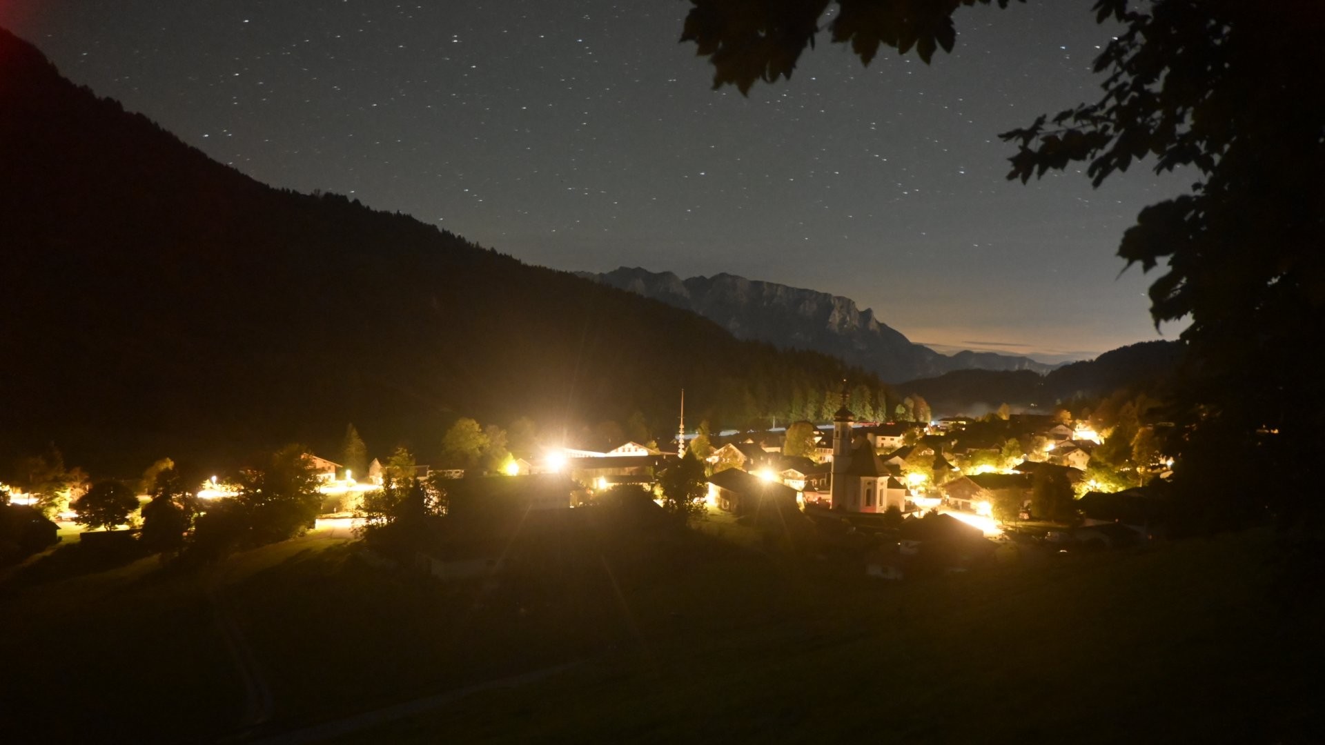Archiv Foto Webcam Sachrang-Blick über Bergsteigerdorf