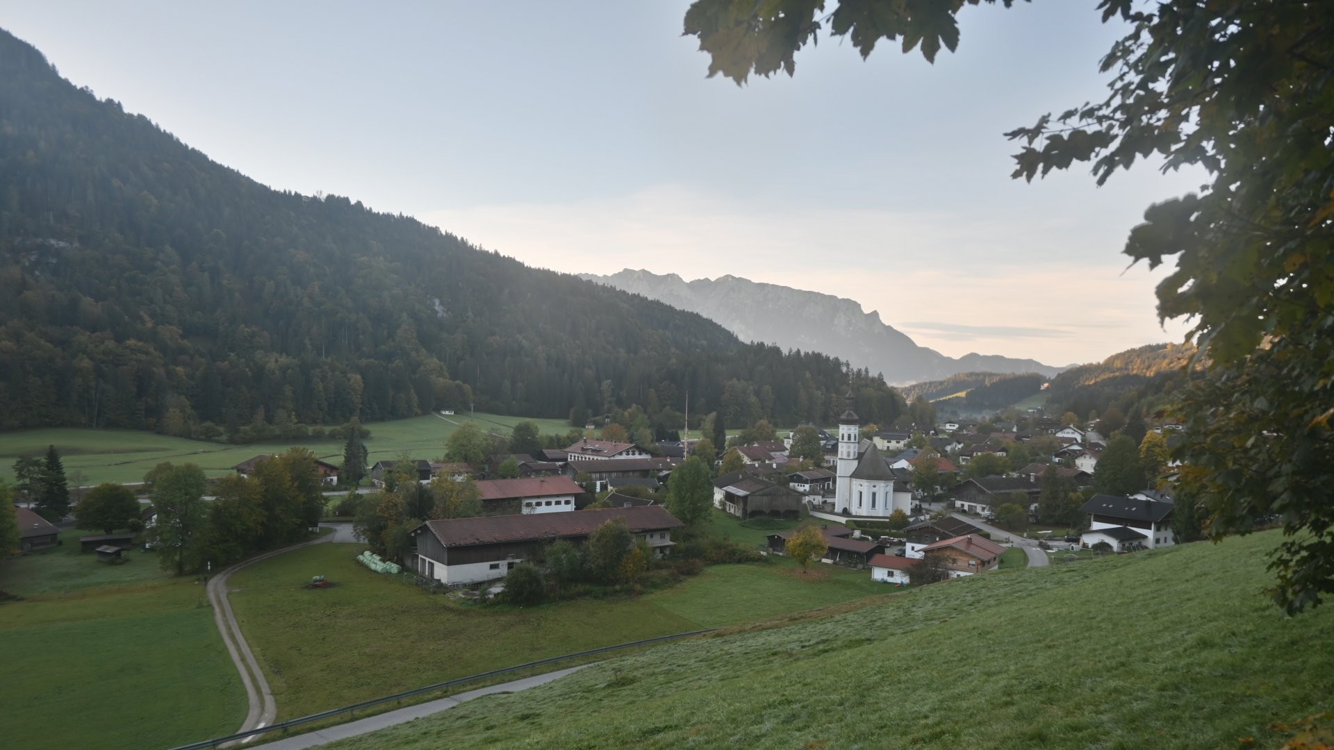 Archiv Foto Webcam Sachrang-Blick über Bergsteigerdorf