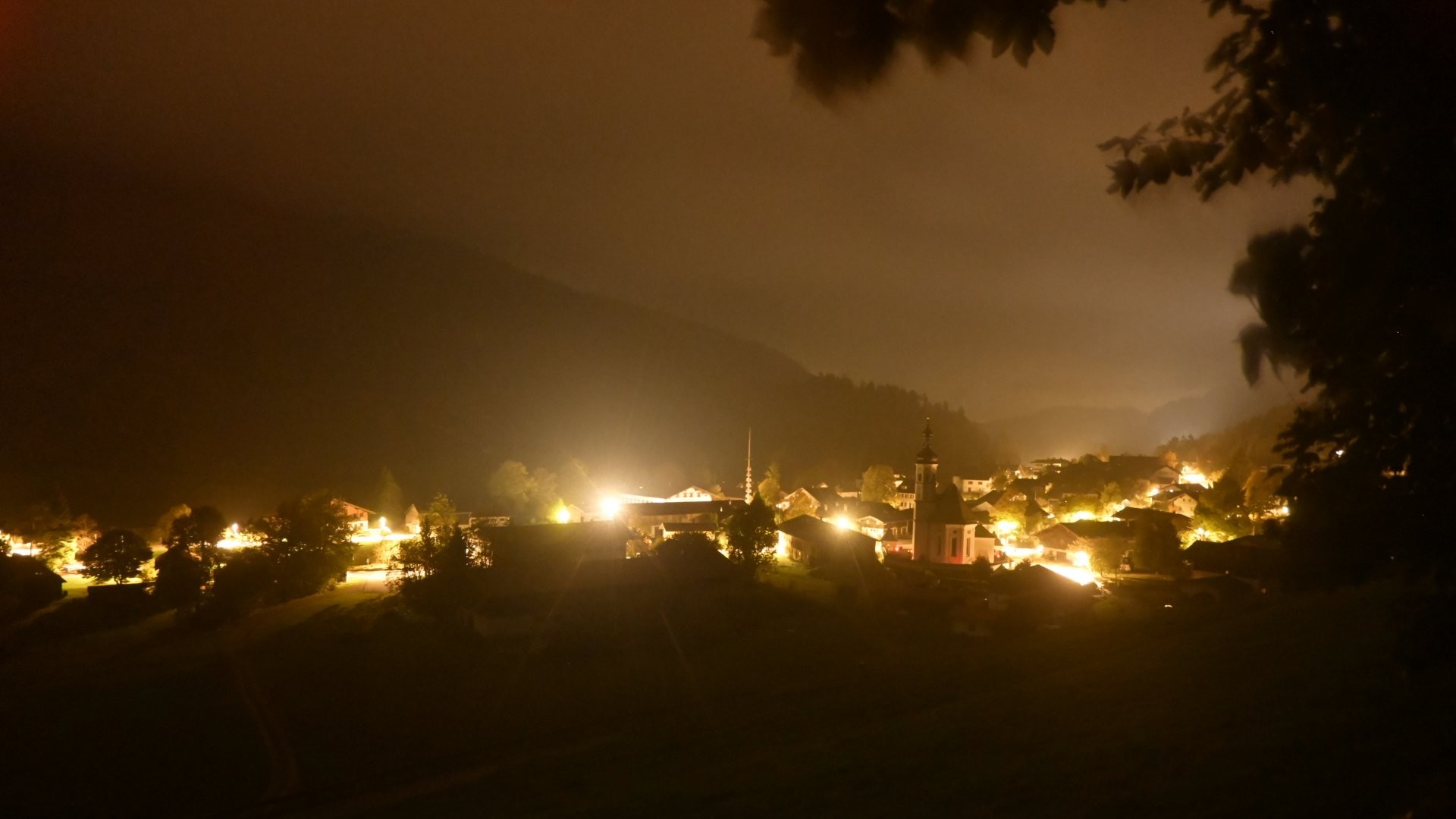 Archiv Foto Webcam Sachrang-Blick über Bergsteigerdorf