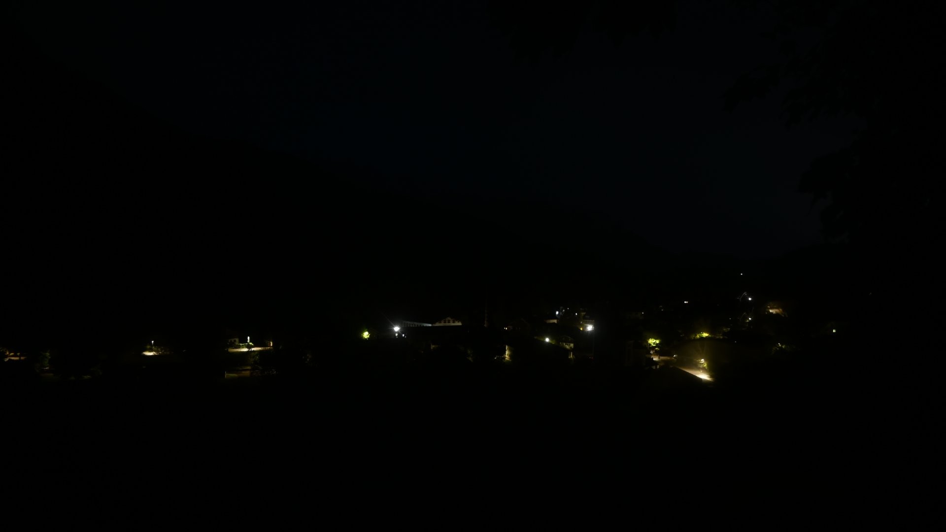 Archived image Webcam View to Sachrang