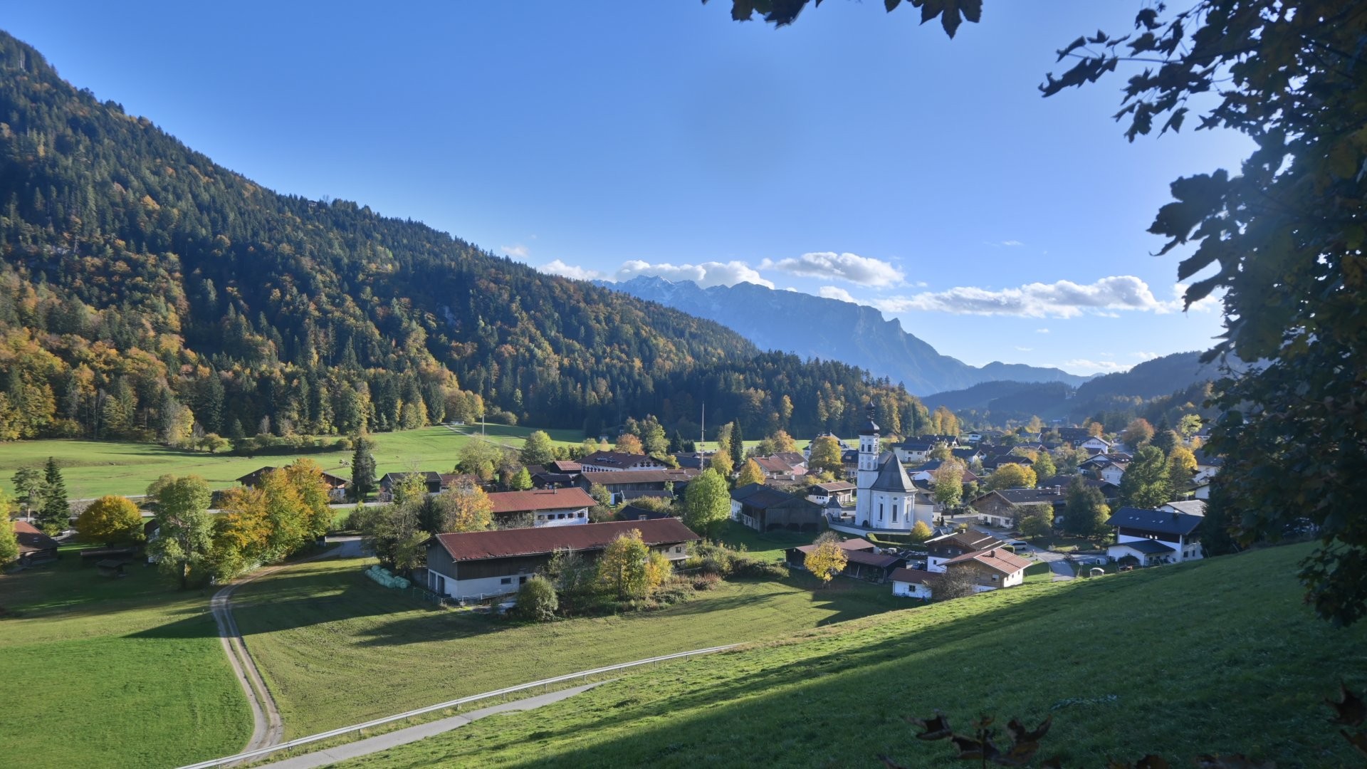 Archiv Foto Webcam Sachrang-Blick über Bergsteigerdorf
