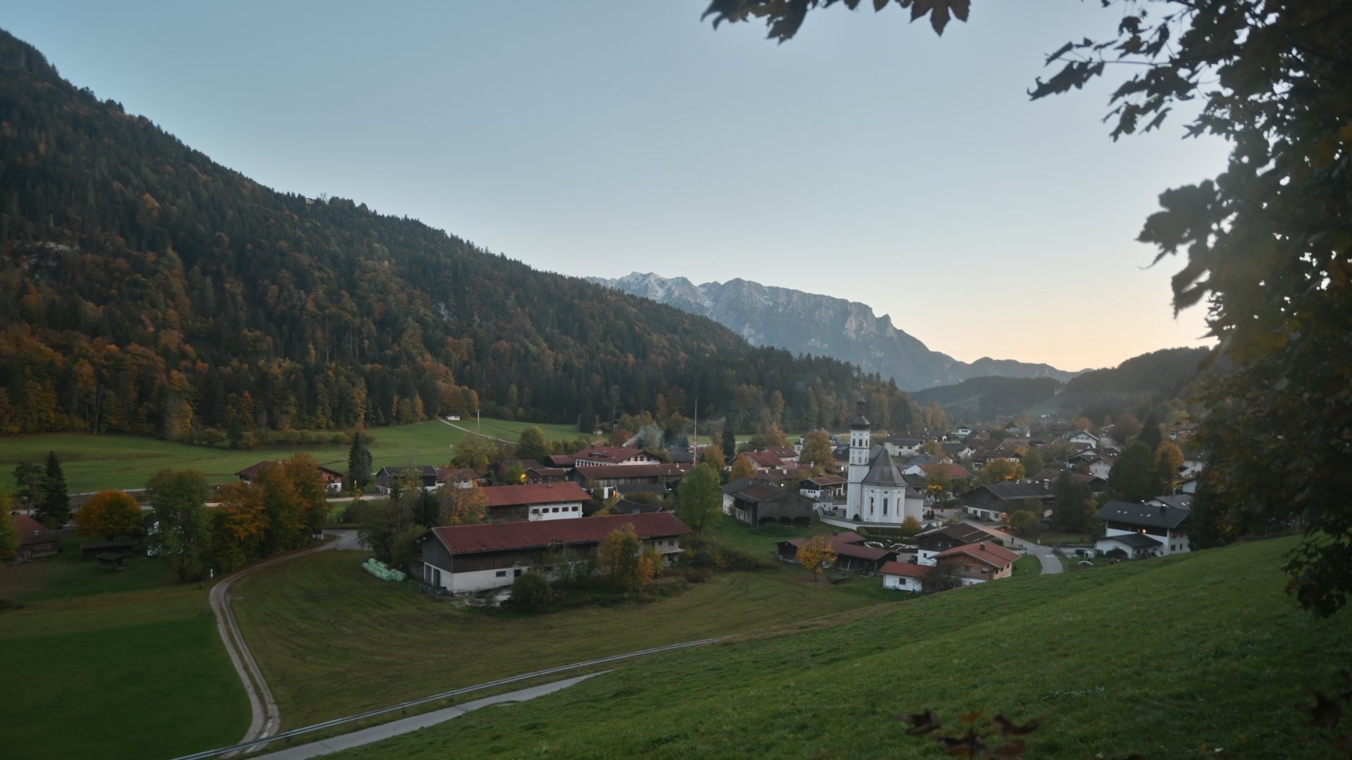 Archiv Foto Webcam Sachrang-Blick über Bergsteigerdorf