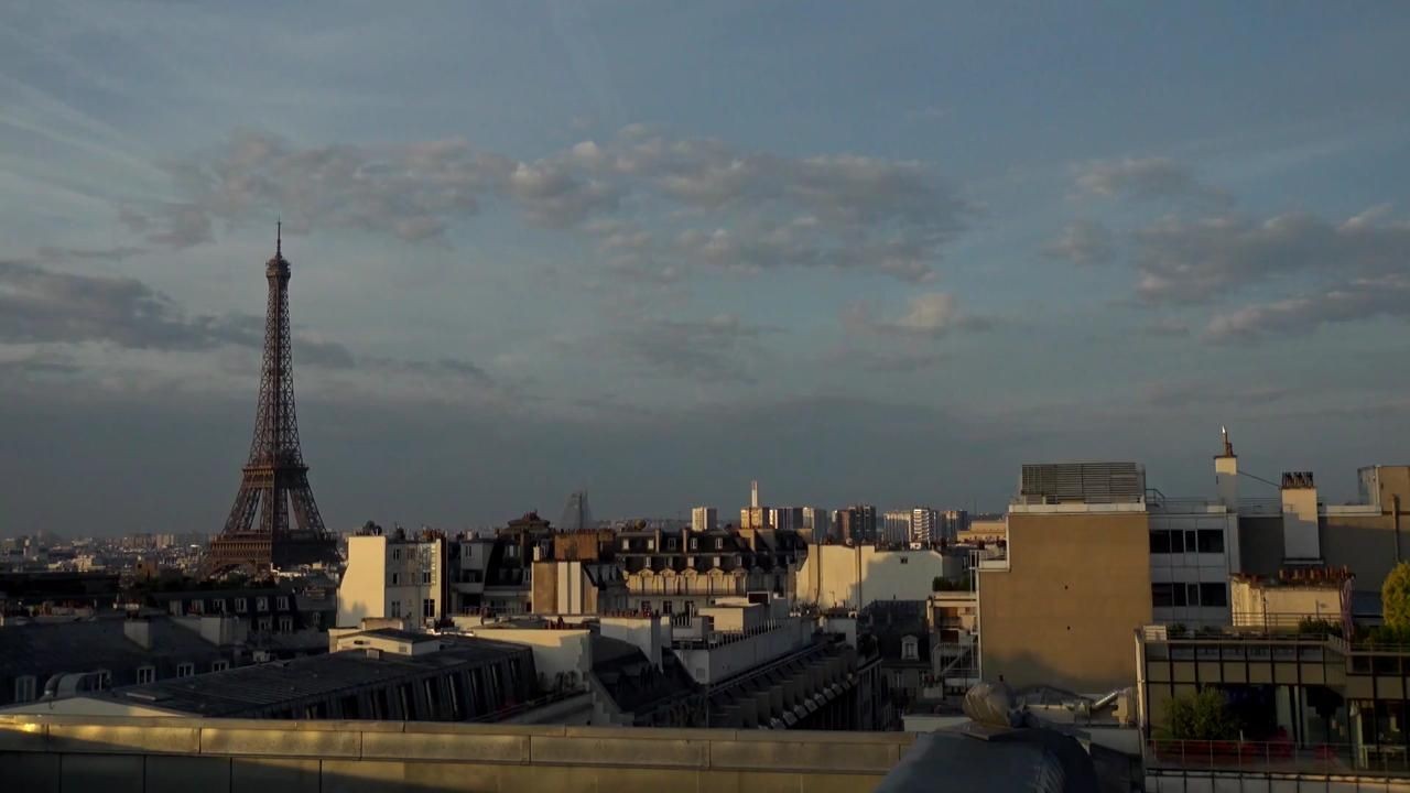Archived image Webcam Panoramic View Paris - Eiffel Tower