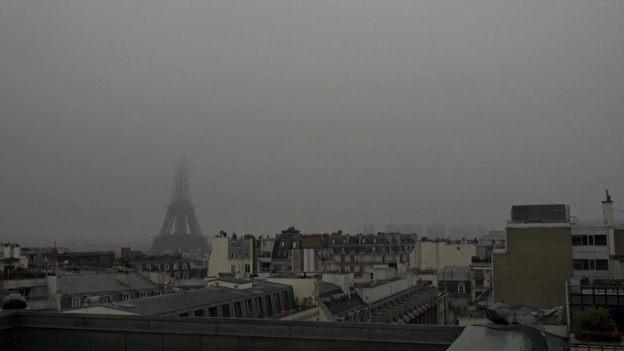Archived image Webcam Panoramic View Paris - Eiffel Tower