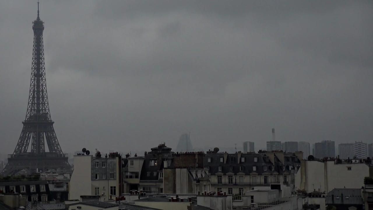 Archived image Webcam Panoramic View Paris - Eiffel Tower