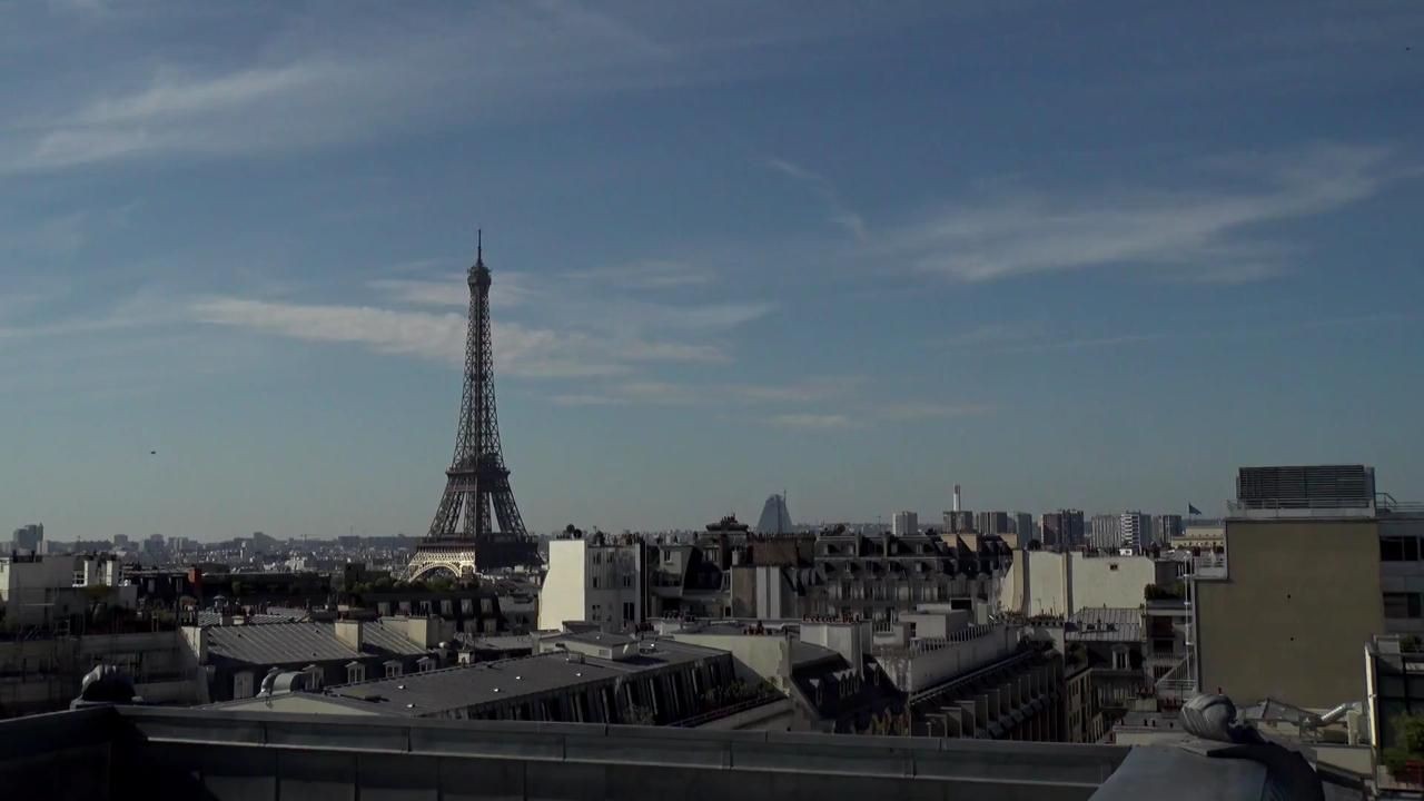 Archiv Foto Webcam Panorama Paris: Blick auf den Eiffelturm