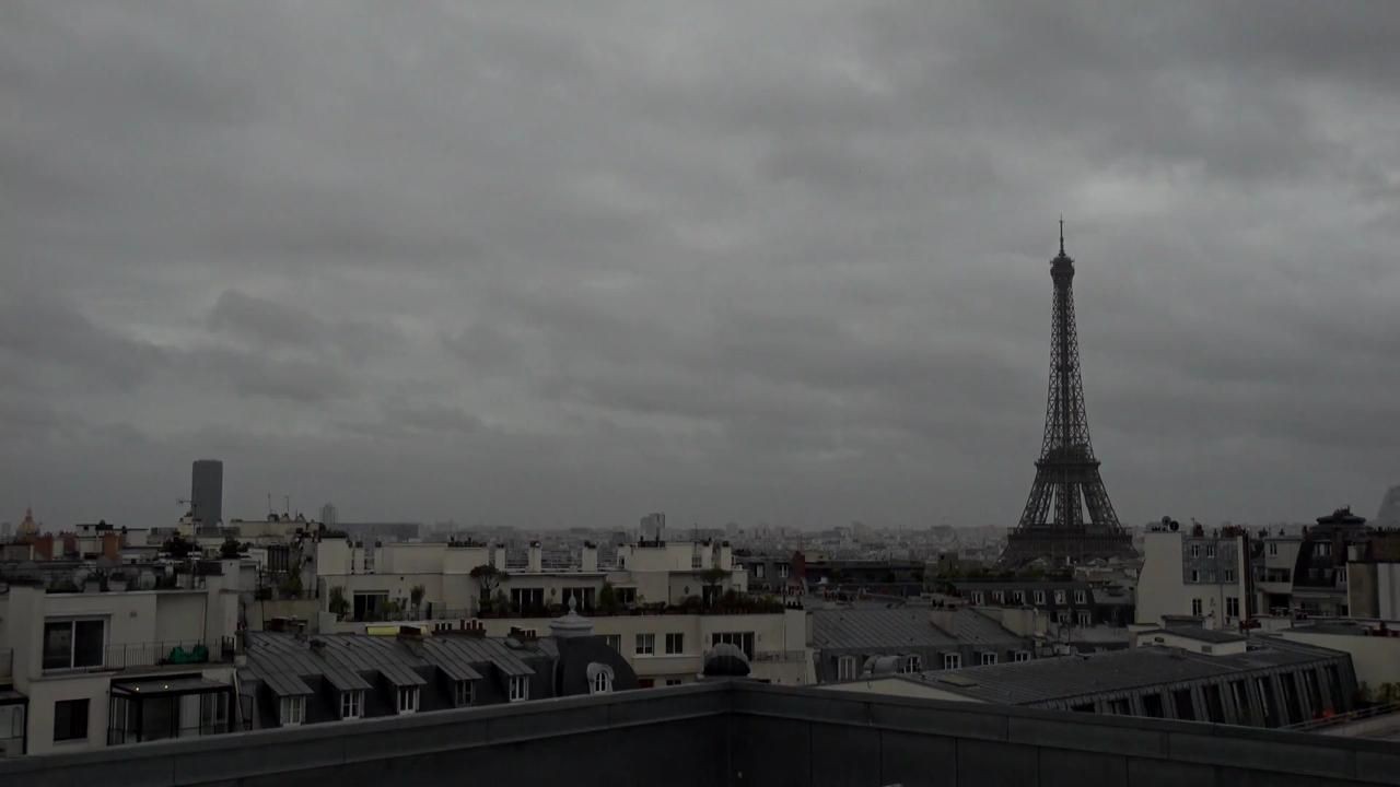 Archived image Webcam Panoramic View Paris - Eiffel Tower