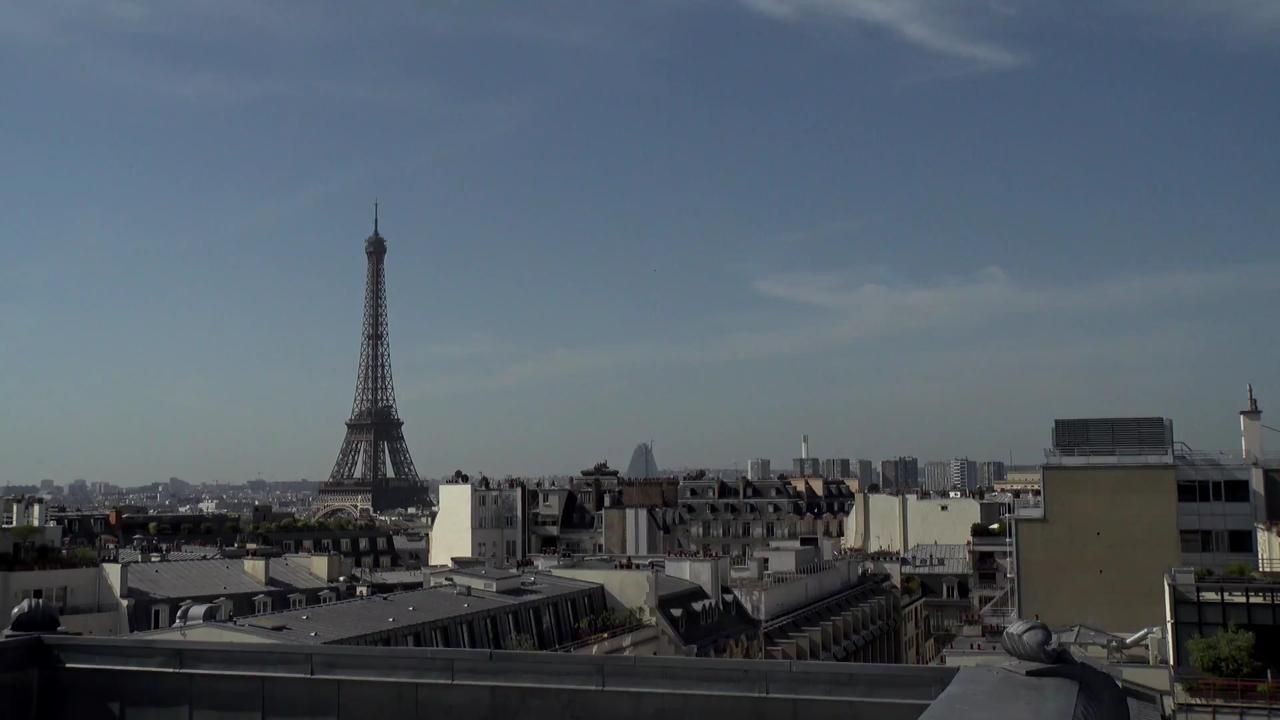 Archiv Foto Webcam Panorama Paris: Blick auf den Eiffelturm