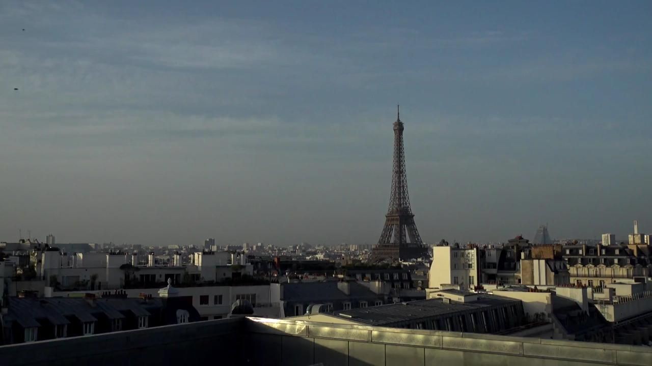 Archived image Webcam Panoramic View Paris - Eiffel Tower