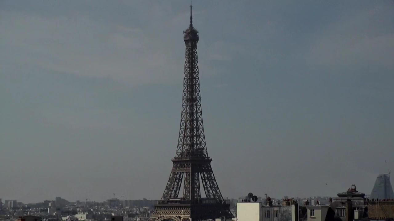 Archived image Webcam Panoramic View Paris - Eiffel Tower