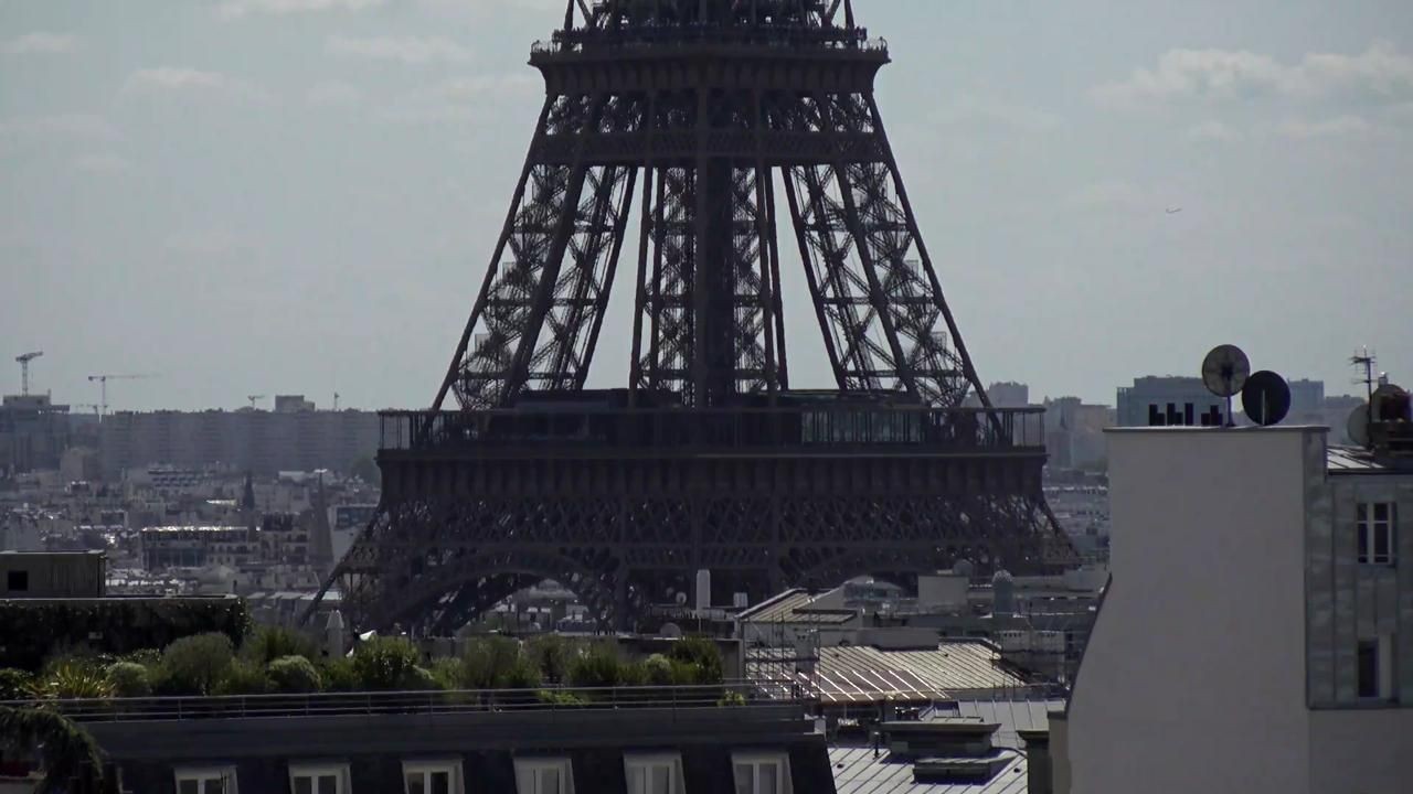 Archived image Webcam Panoramic View Paris - Eiffel Tower