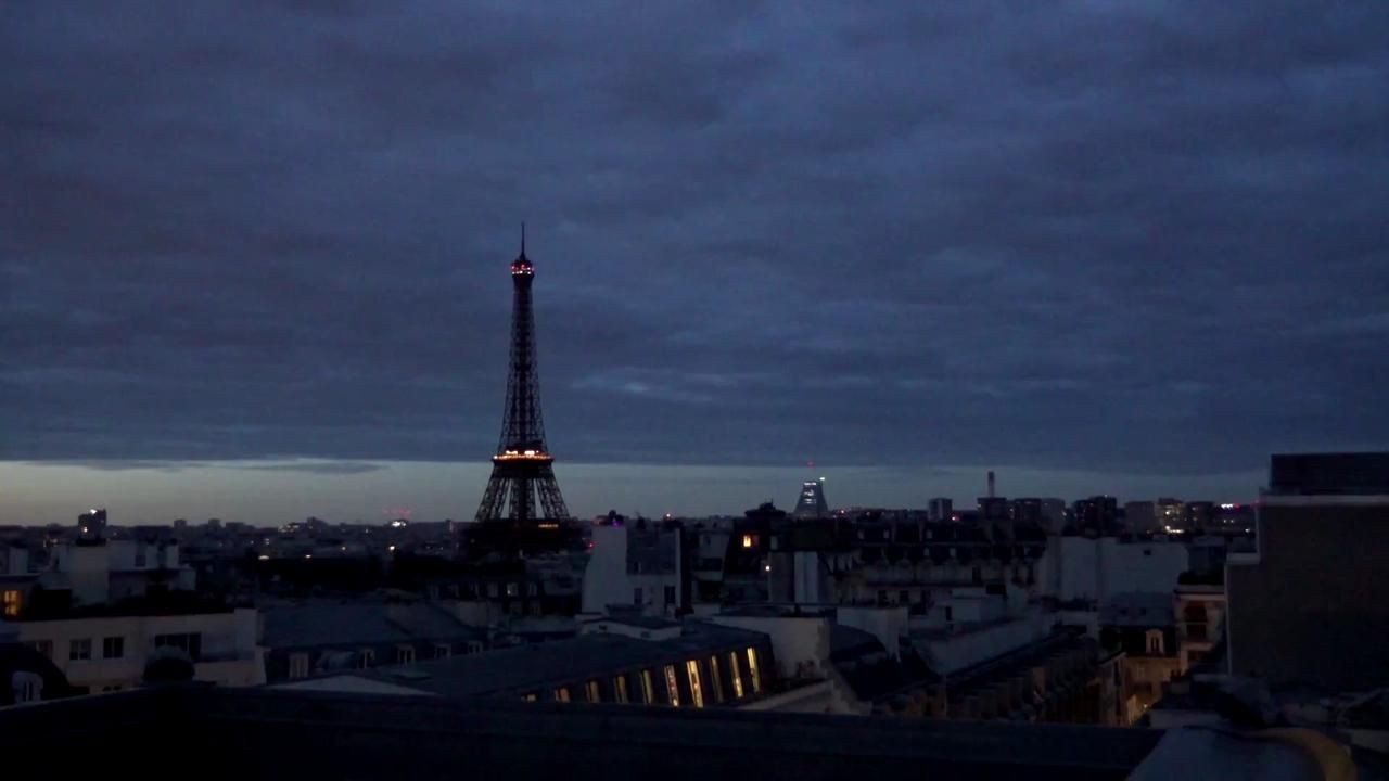 Archived image Webcam Panoramic View Paris - Eiffel Tower