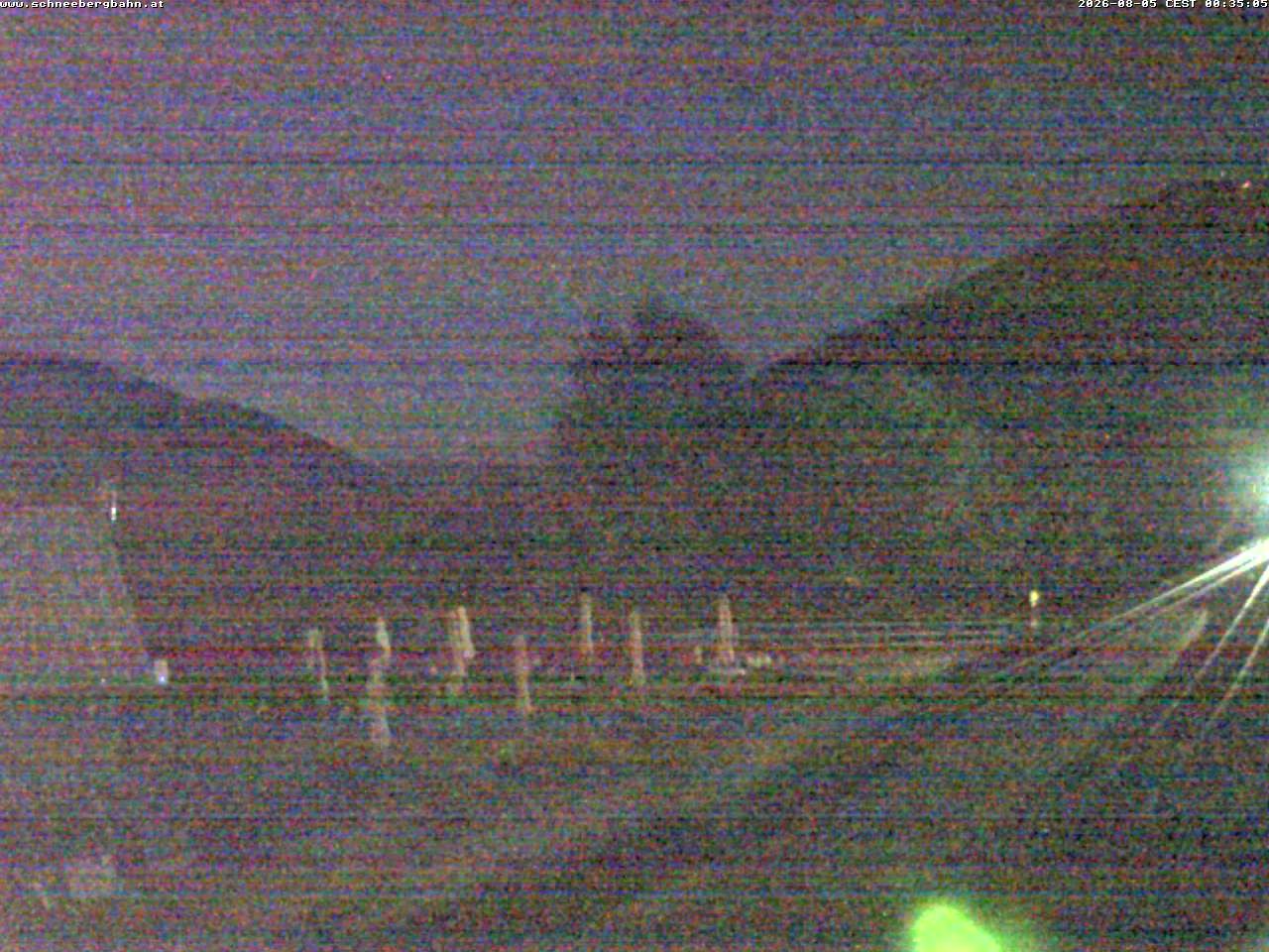 Archived image Webcam Schneeberg: View mountain restaurant Baumgartner