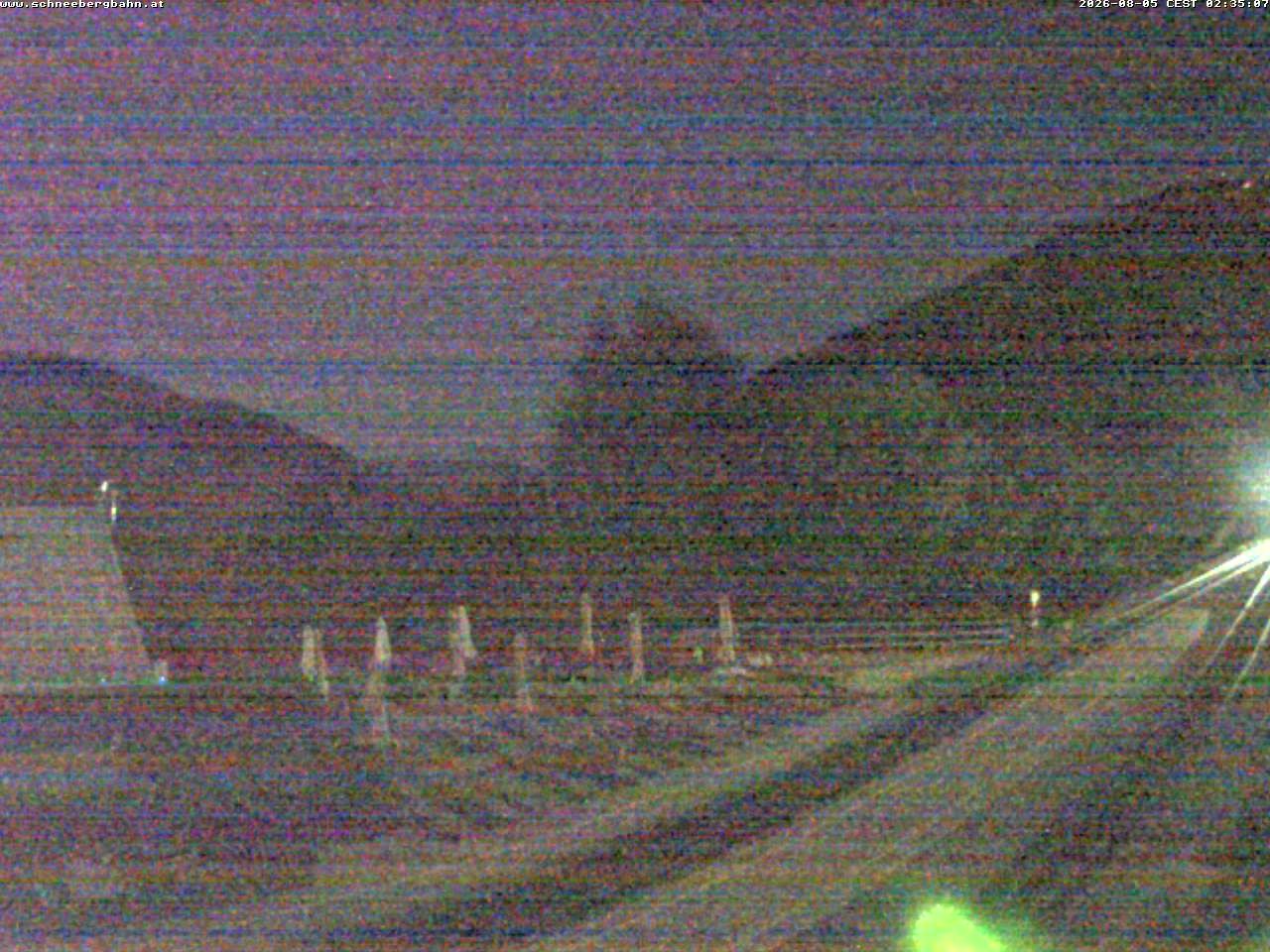 Archived image Webcam Schneeberg: View mountain restaurant Baumgartner