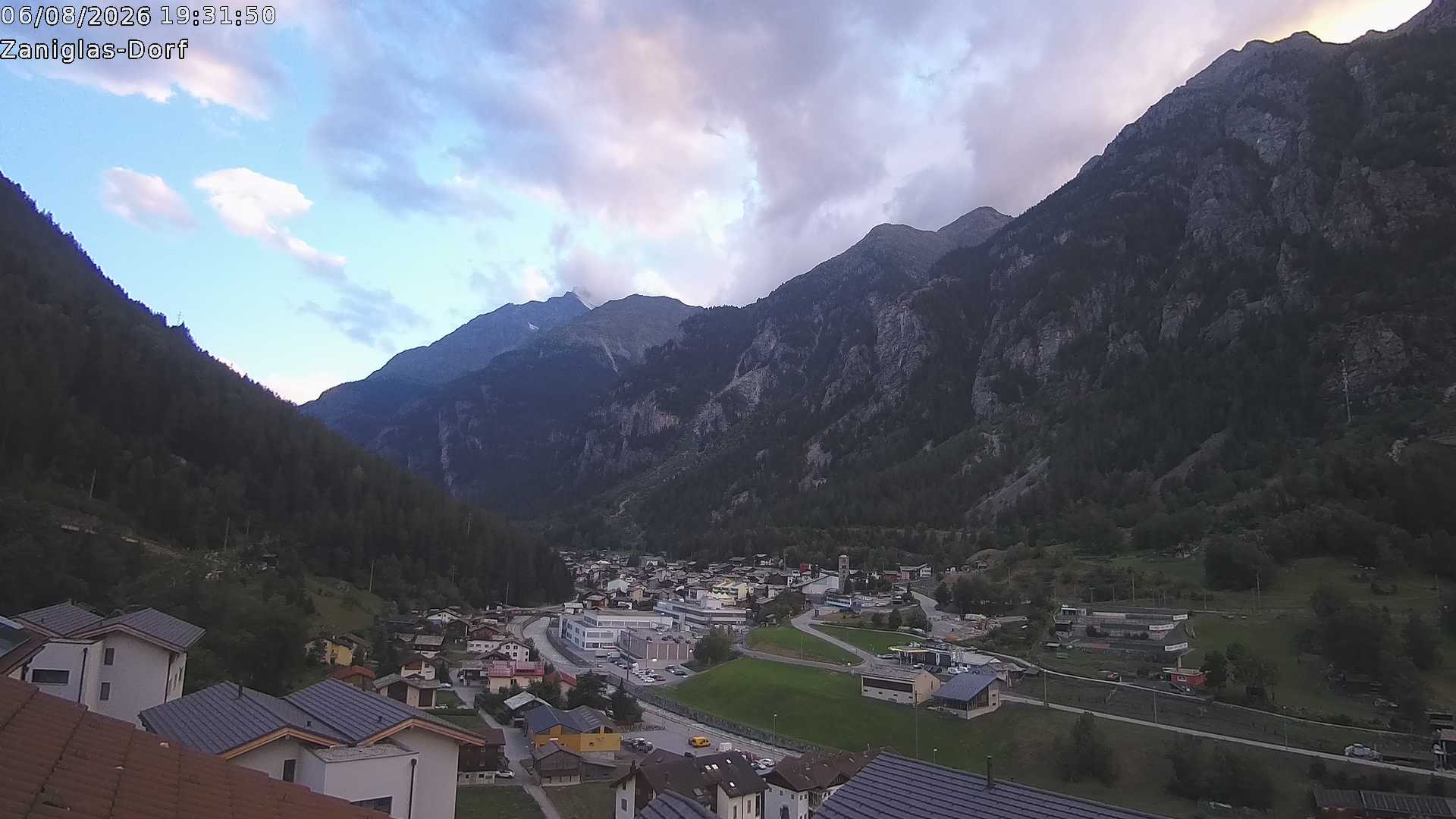 Archived image Webcam St. Niklaus Village