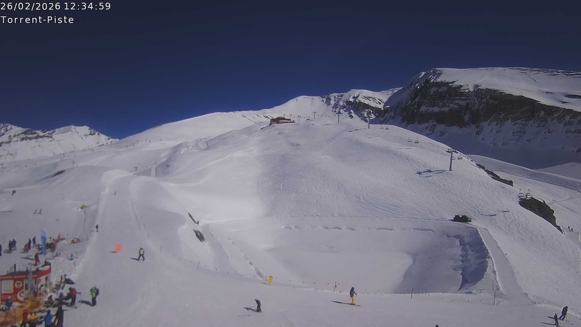 Archived image Webcam Leukerbad - Top station Rinderhütte