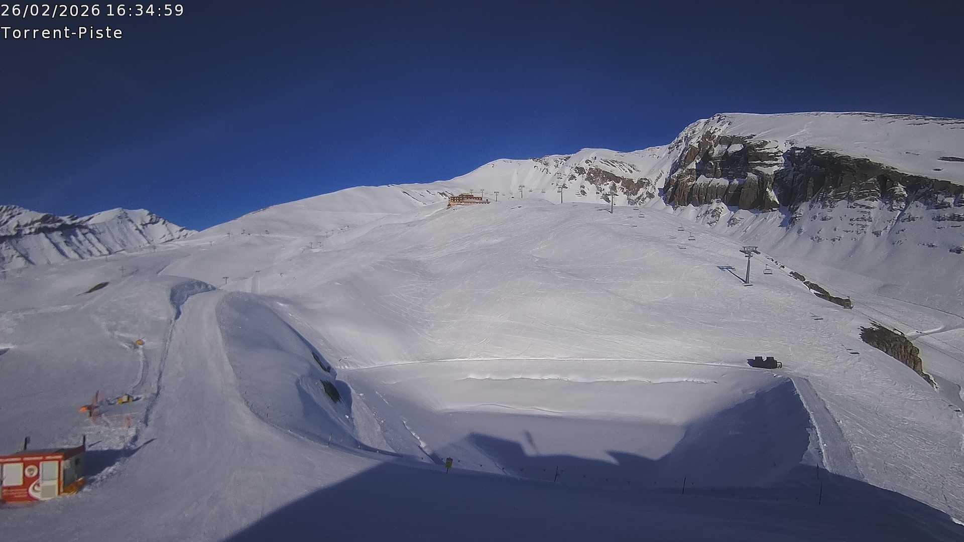 Archived image Webcam Leukerbad - Top station Rinderhütte