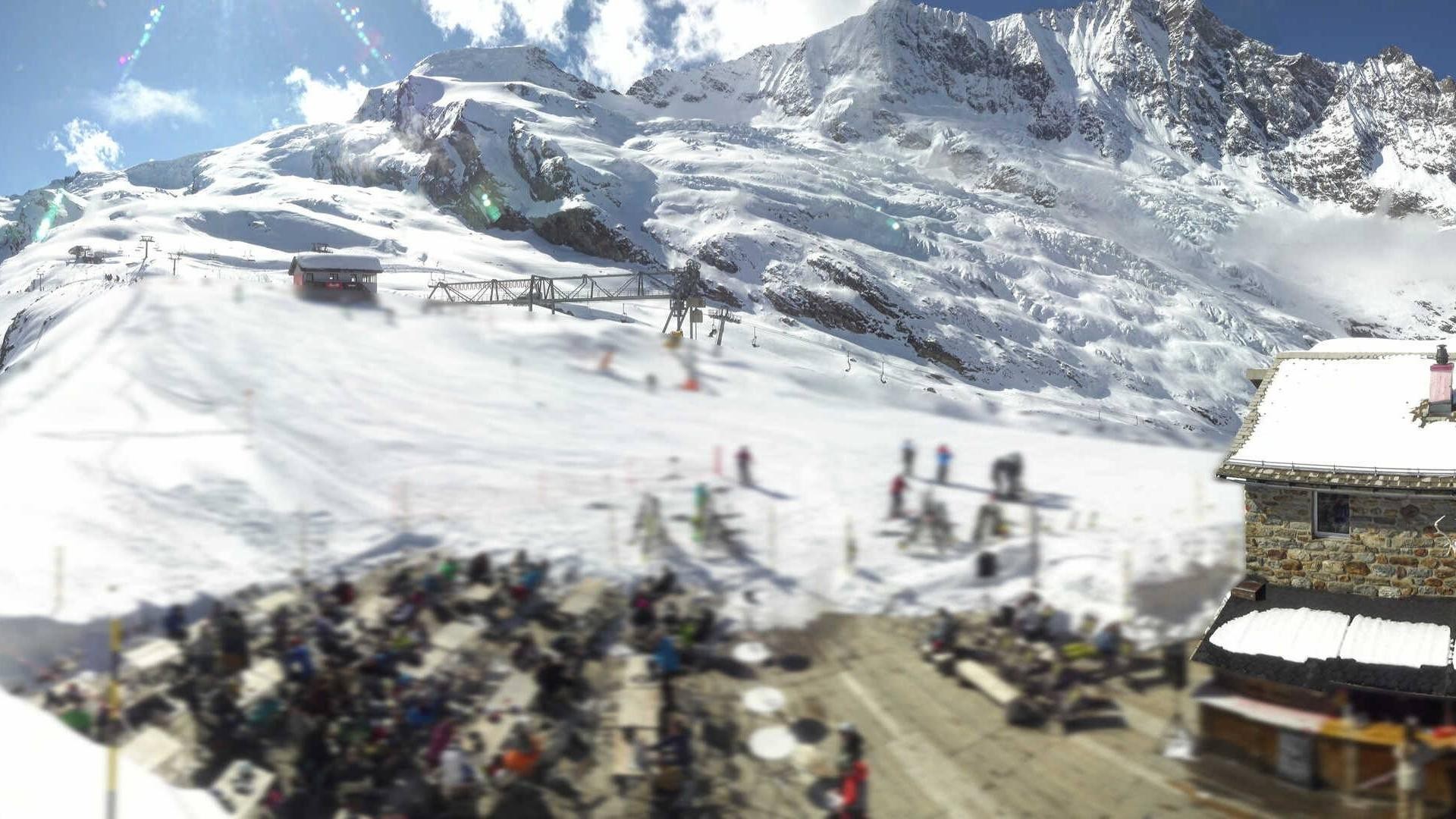 Archived image Webcam Saas Fee - Längfluh south